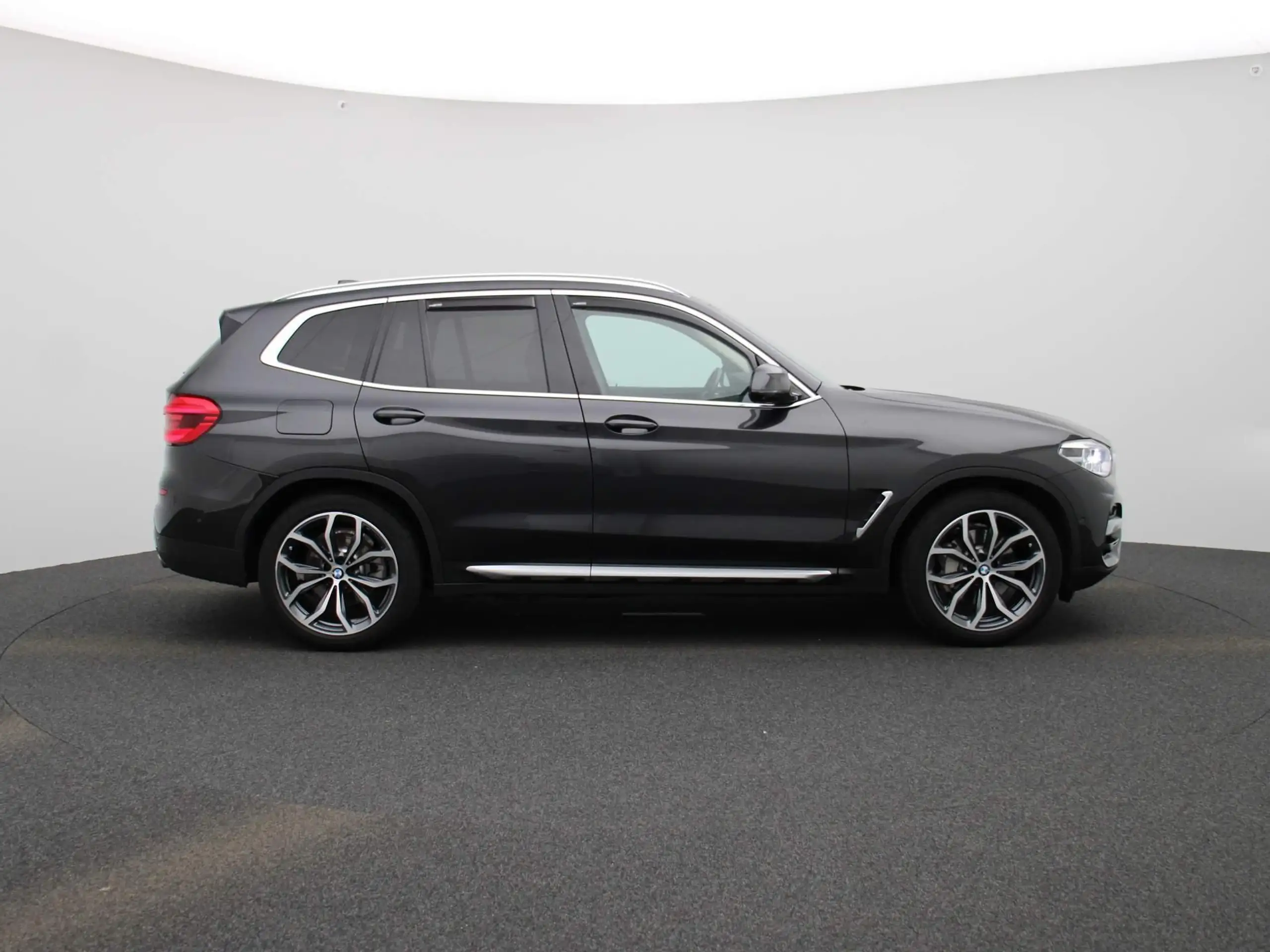 BMW - X3