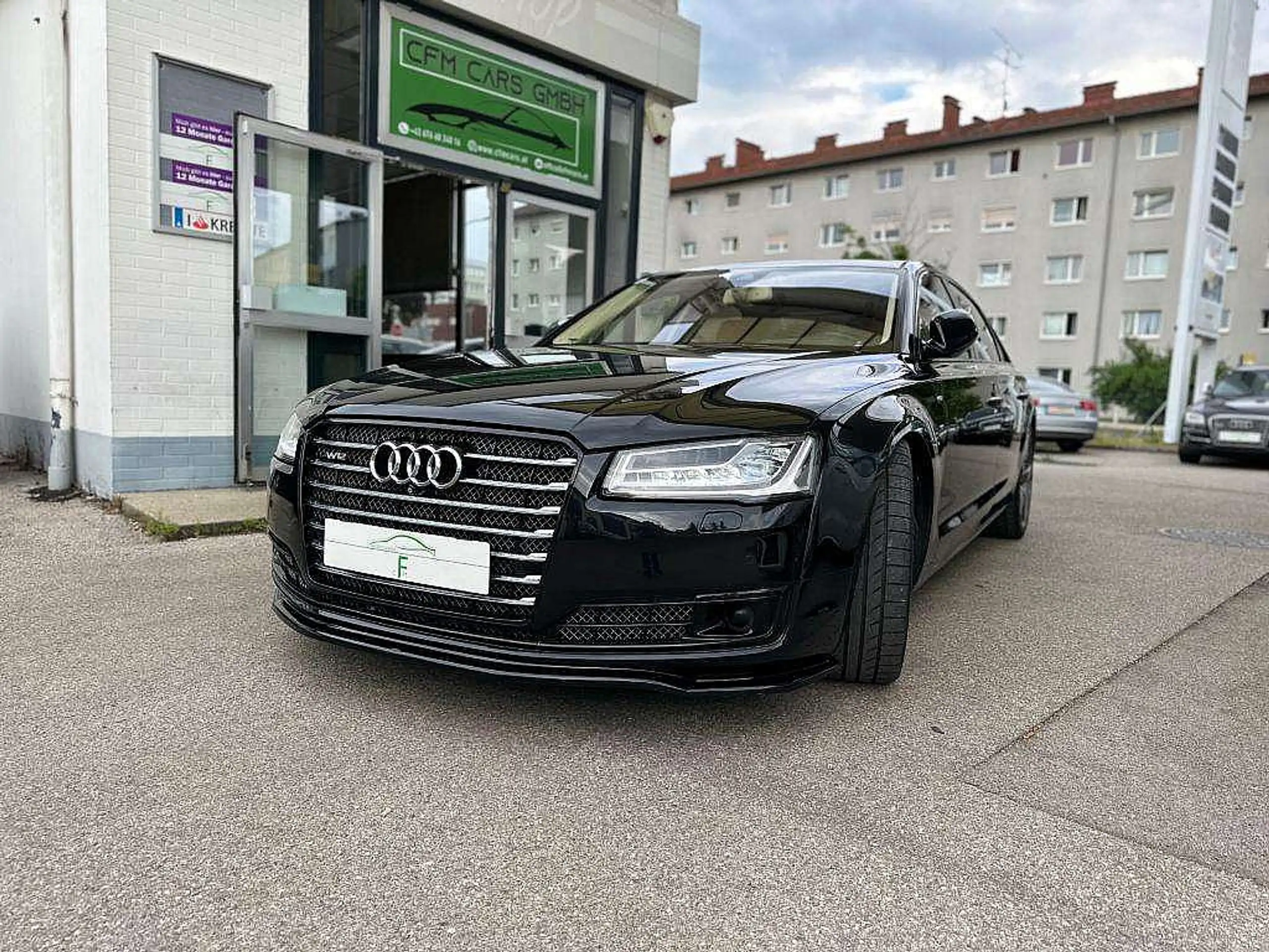 Audi - A8