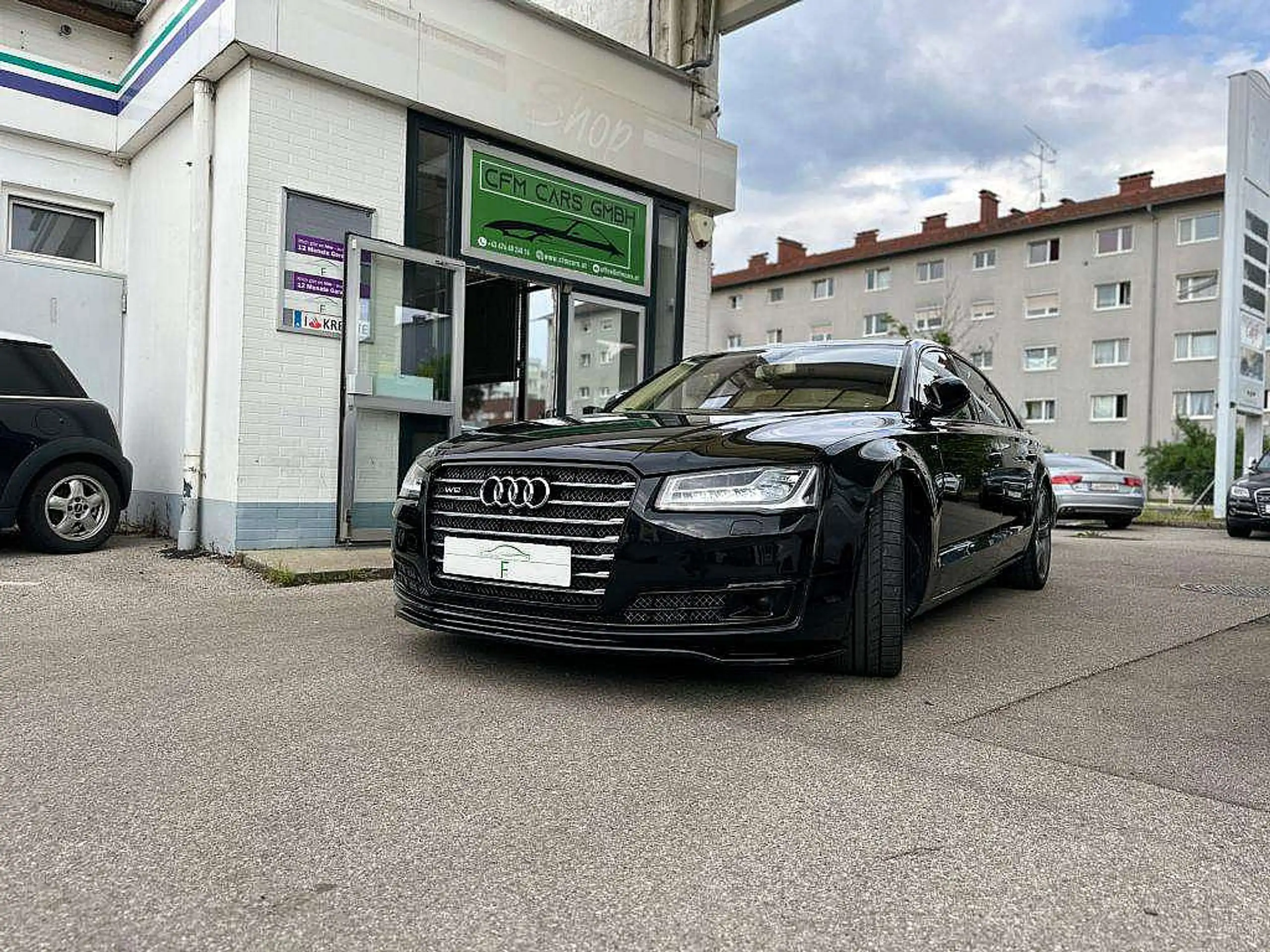 Audi - A8