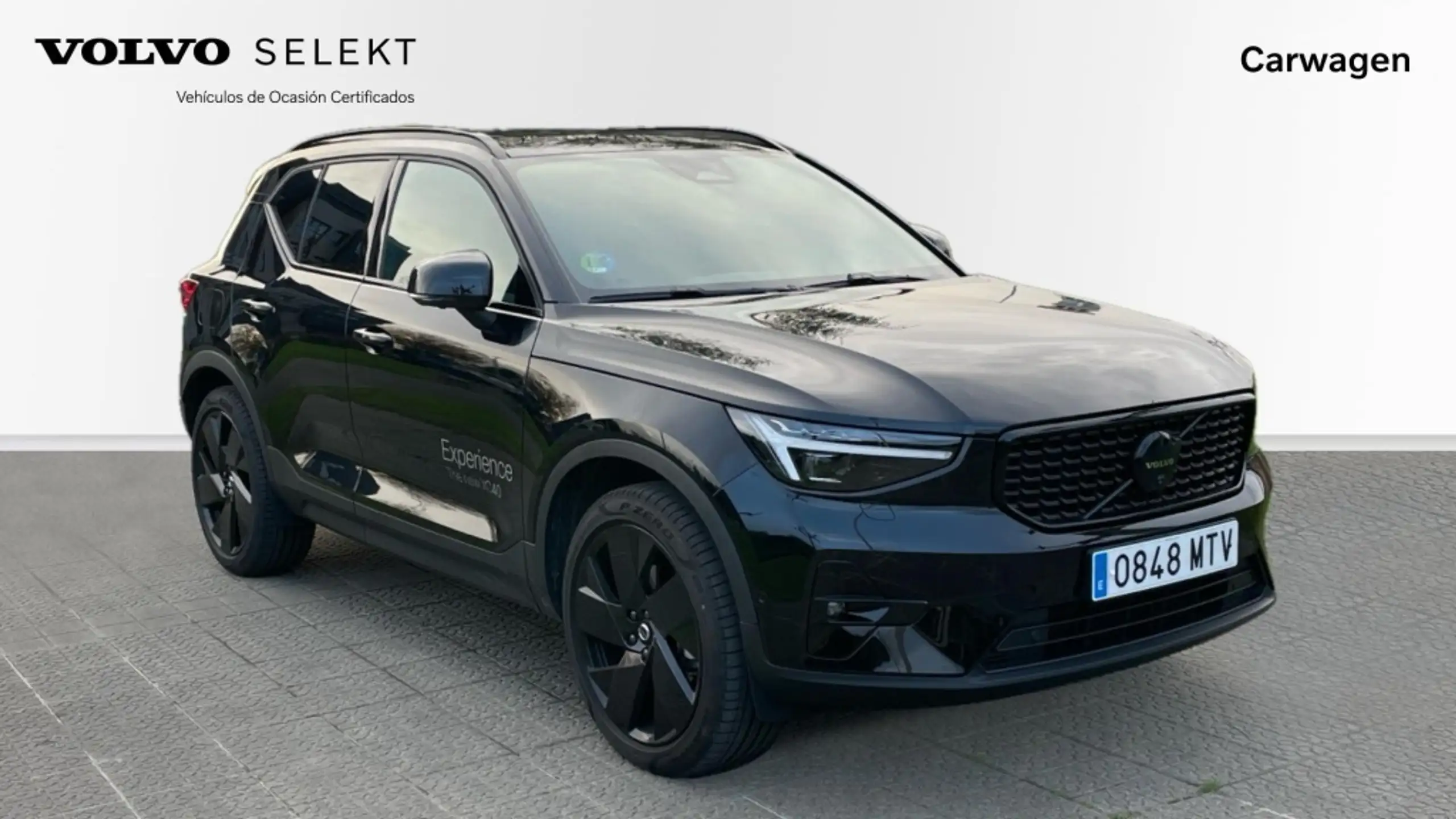 Volvo - XC40