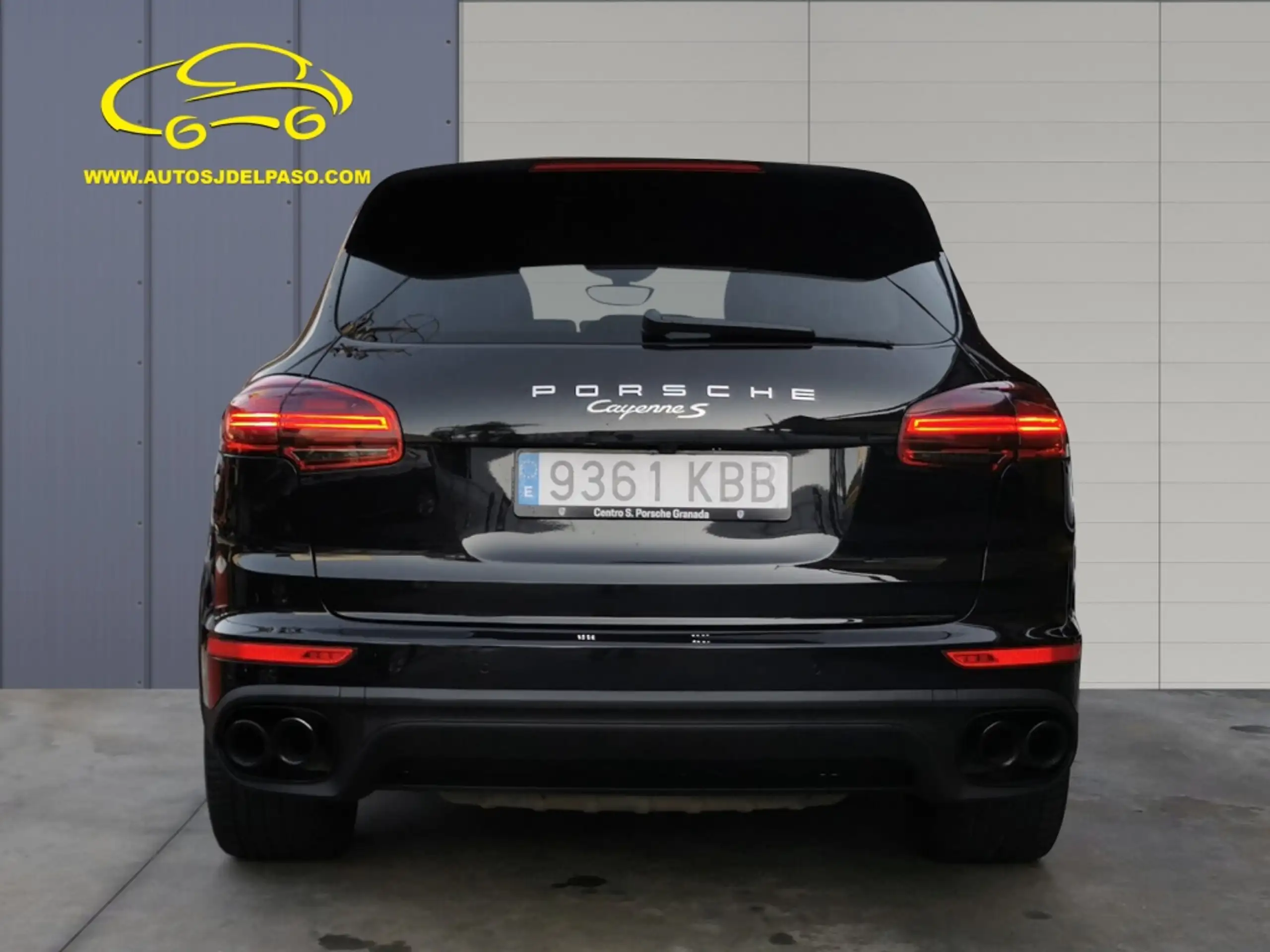 Porsche - Cayenne