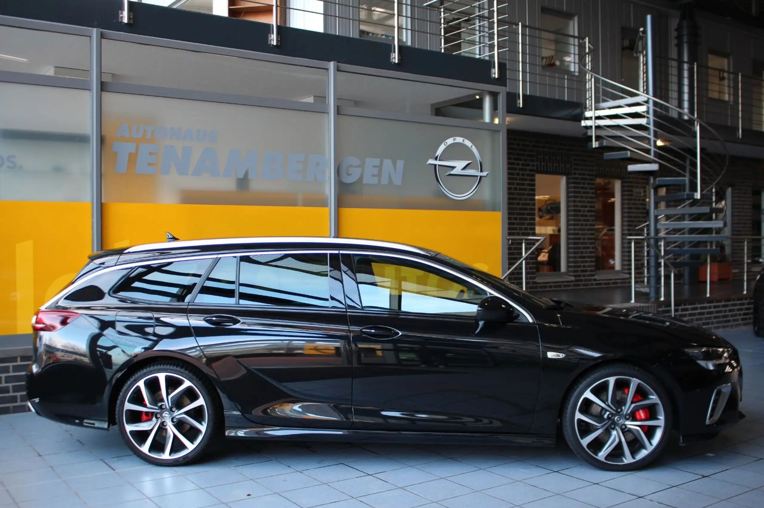 Opel - Insignia