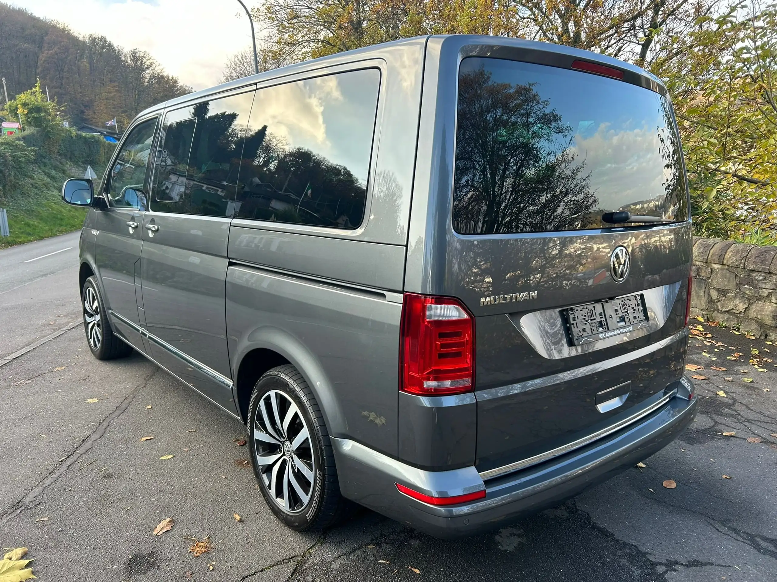 Volkswagen - T6 Multivan