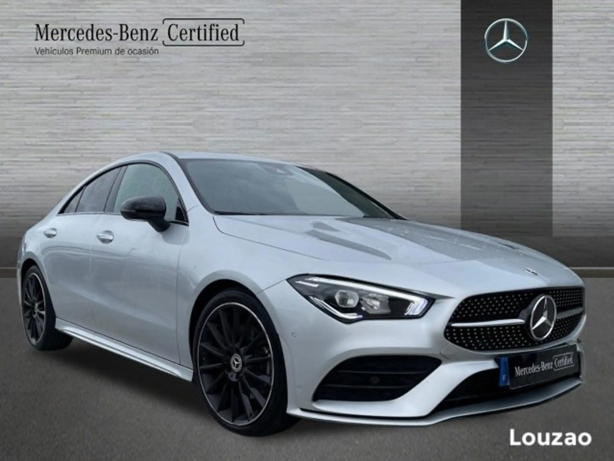 Mercedes-Benz - CLA 200