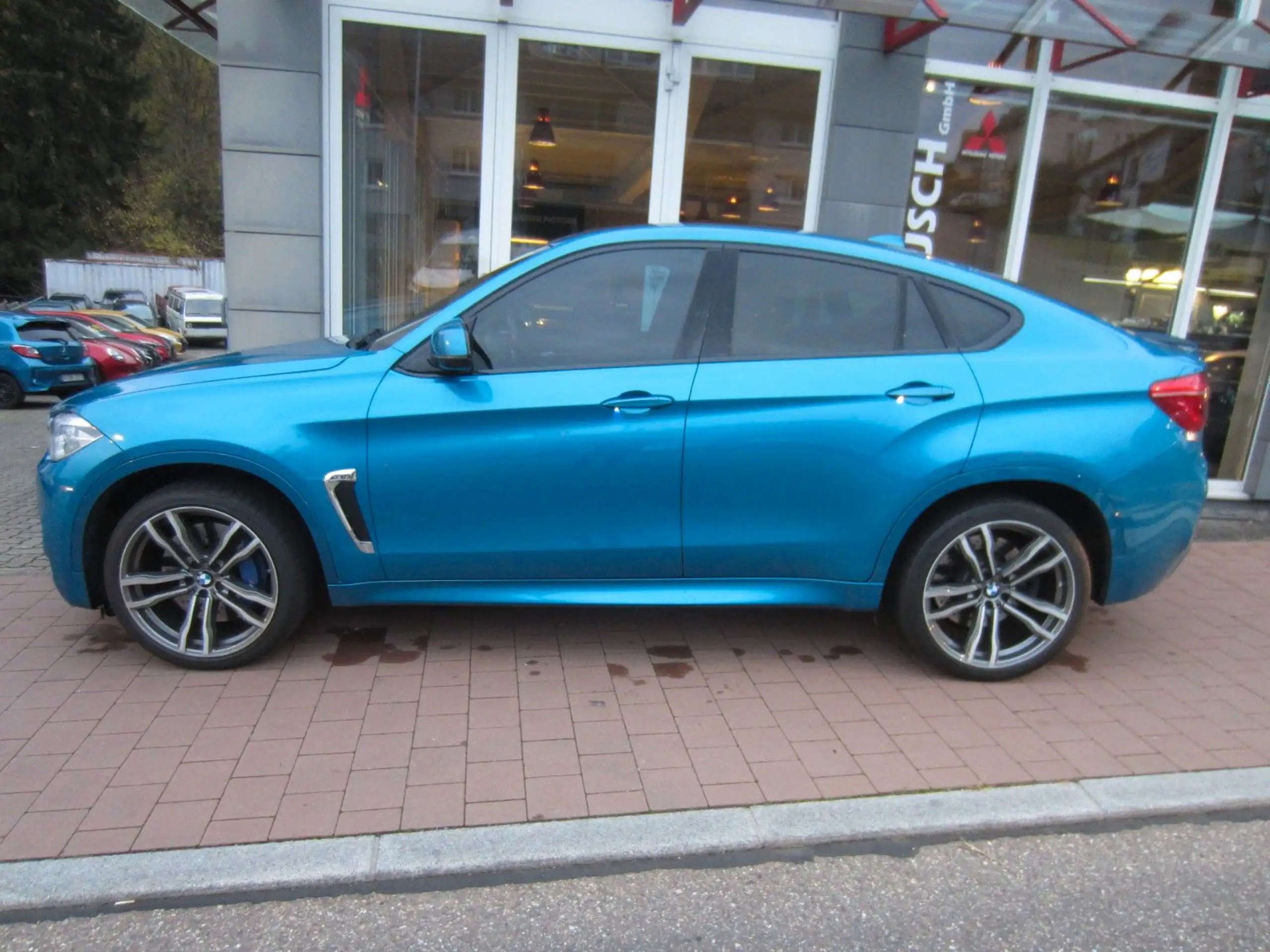 BMW - X6 M