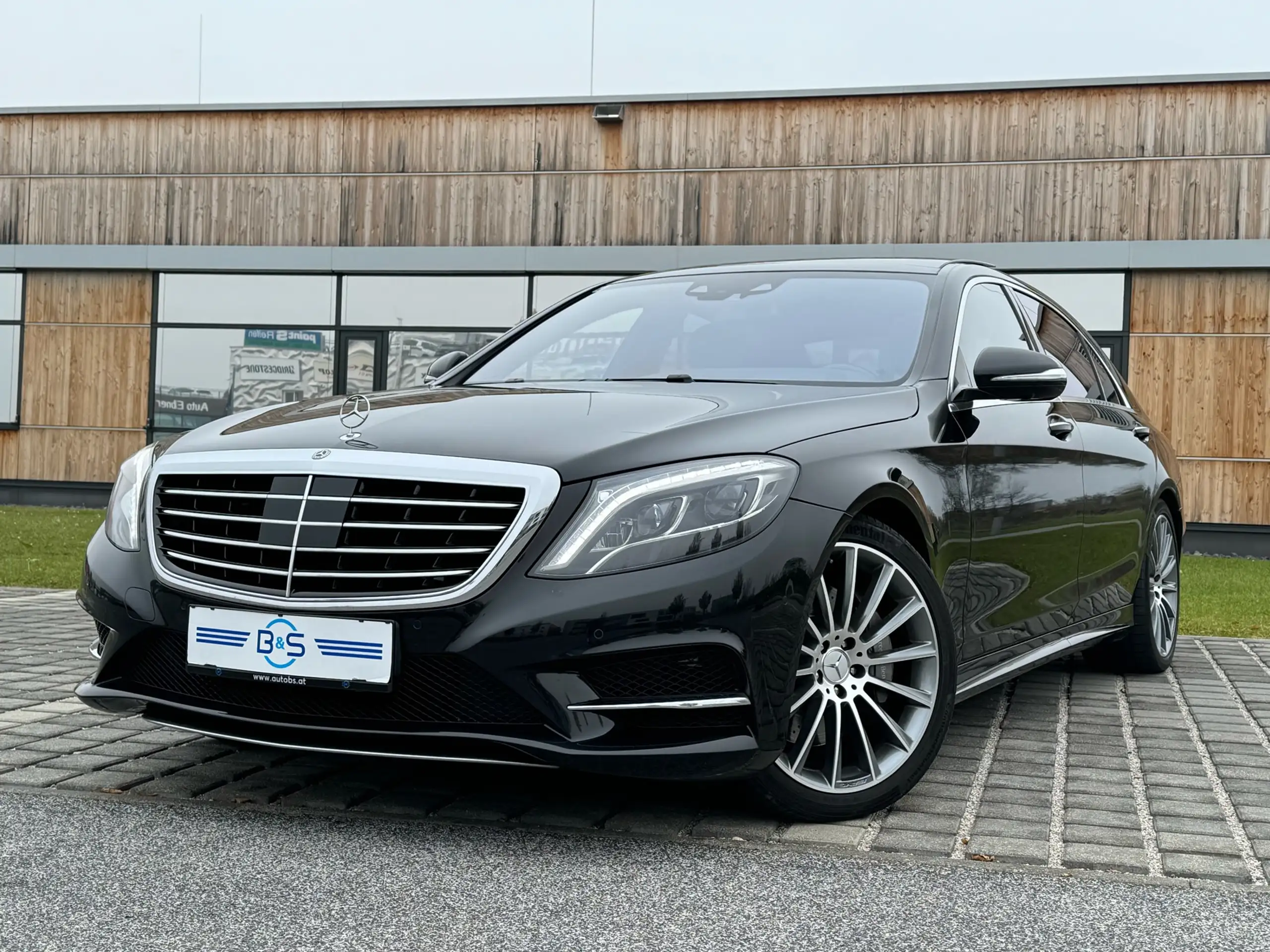 Mercedes-Benz - S 350