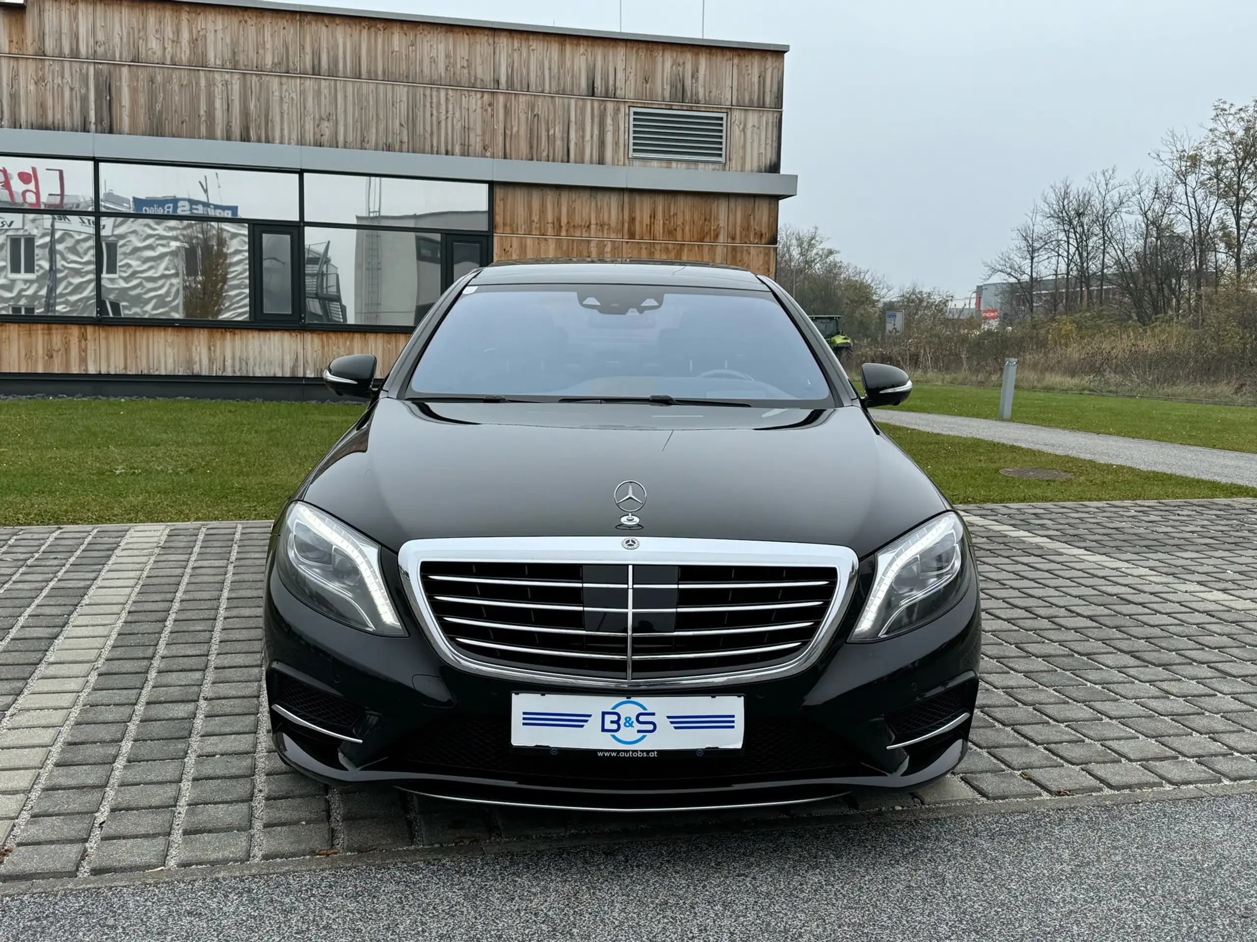 Mercedes-Benz - S 350