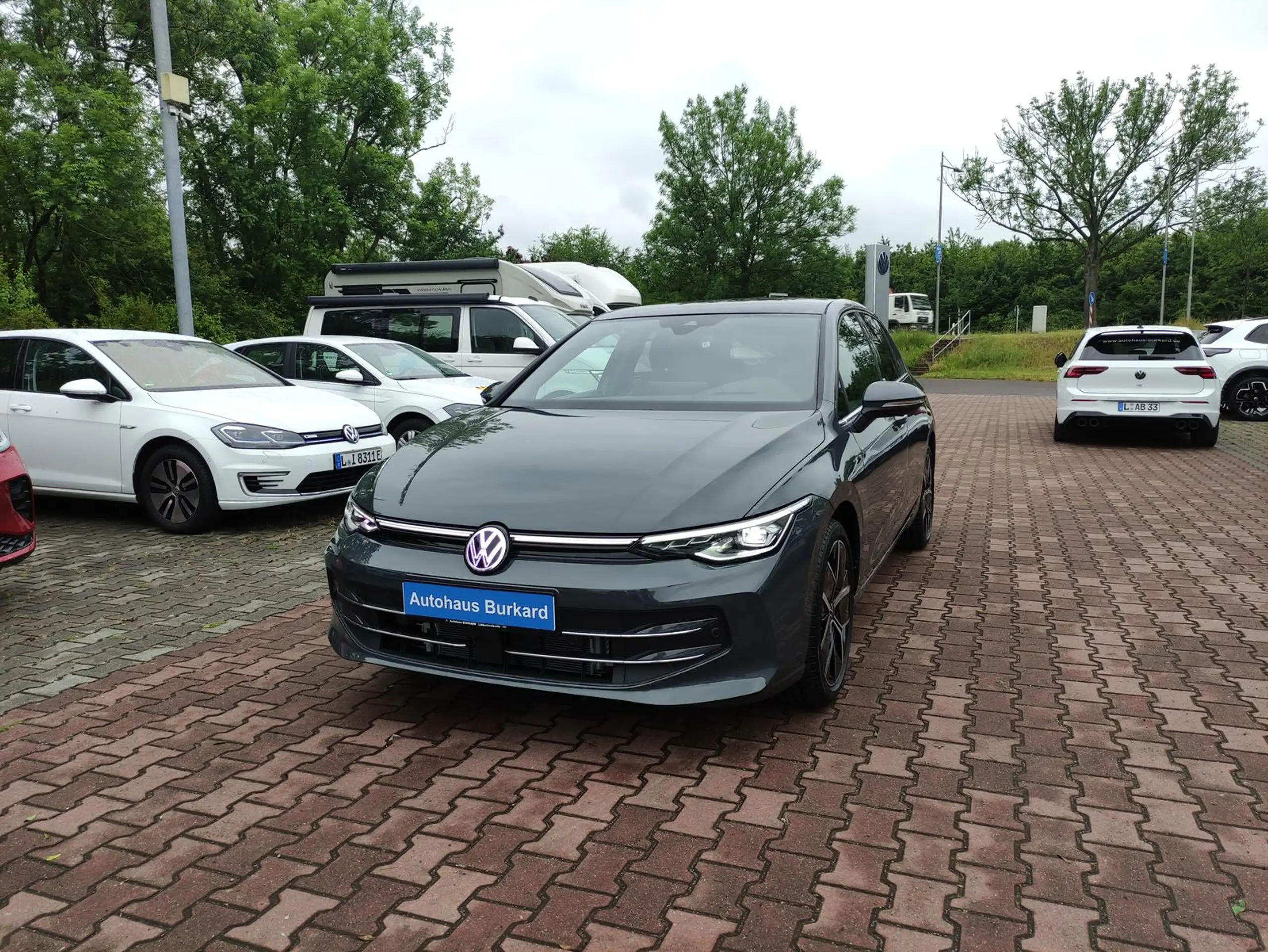 Volkswagen Golf 2024