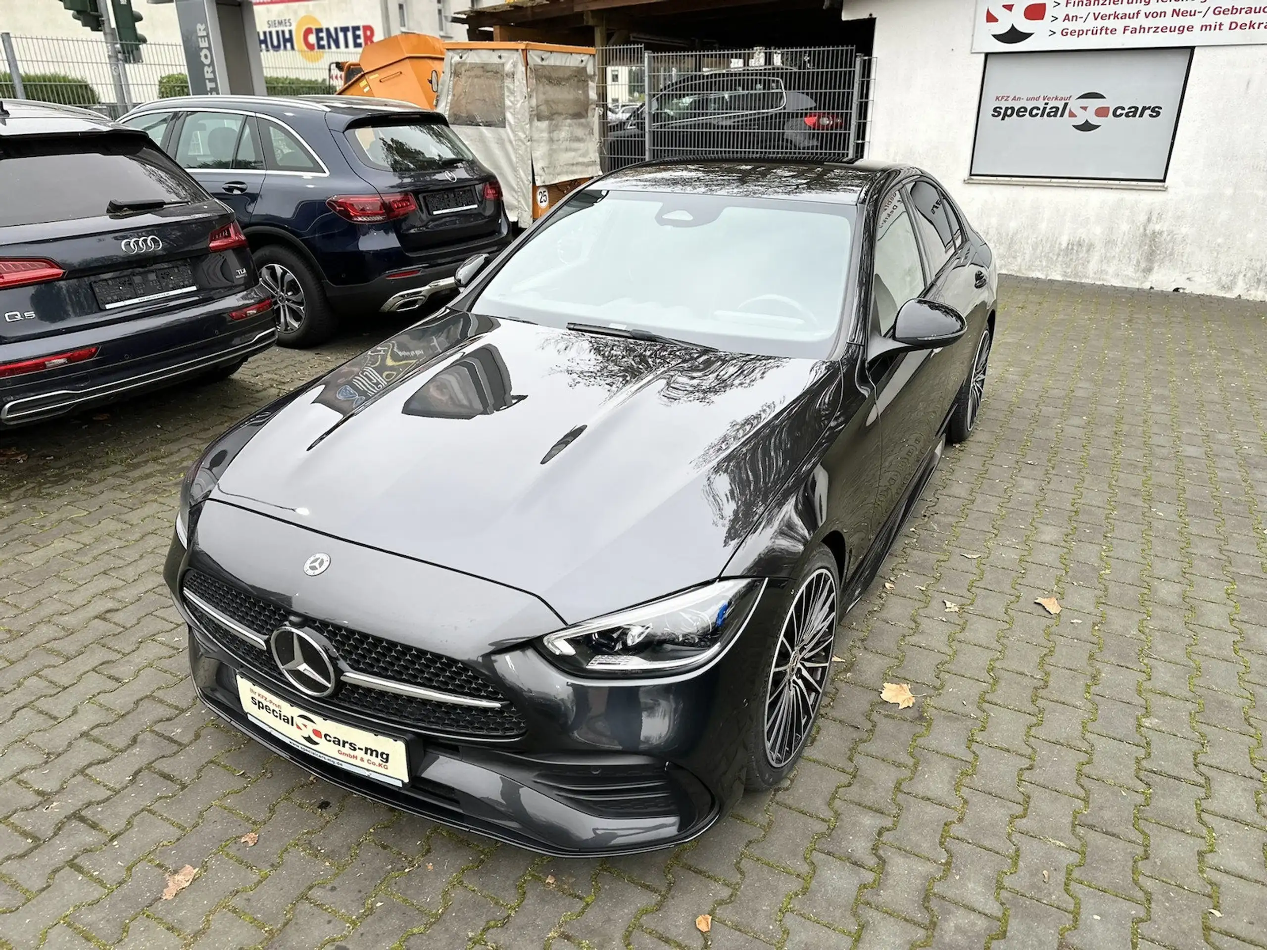 Mercedes-Benz - C 220