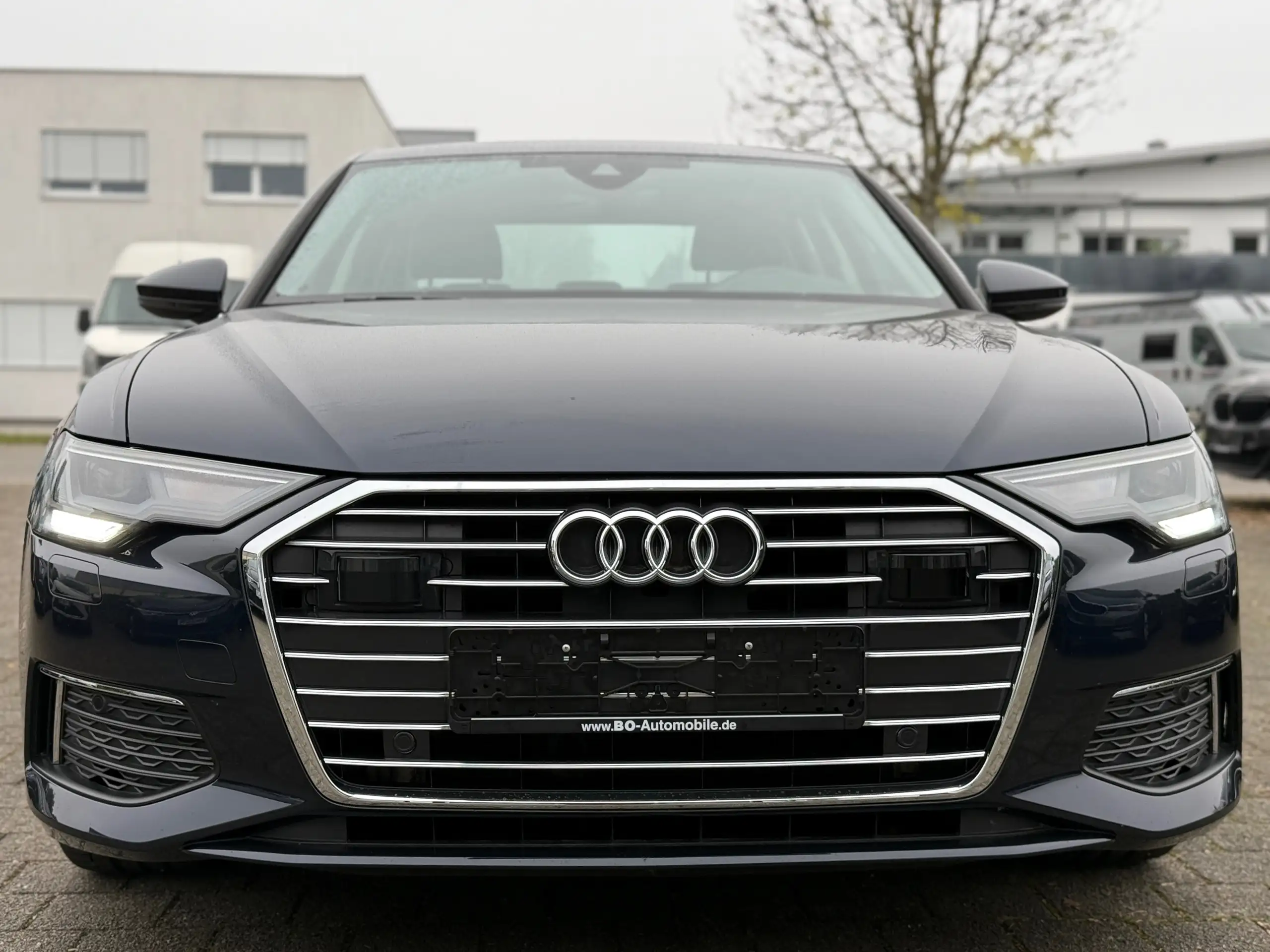 Audi - A6