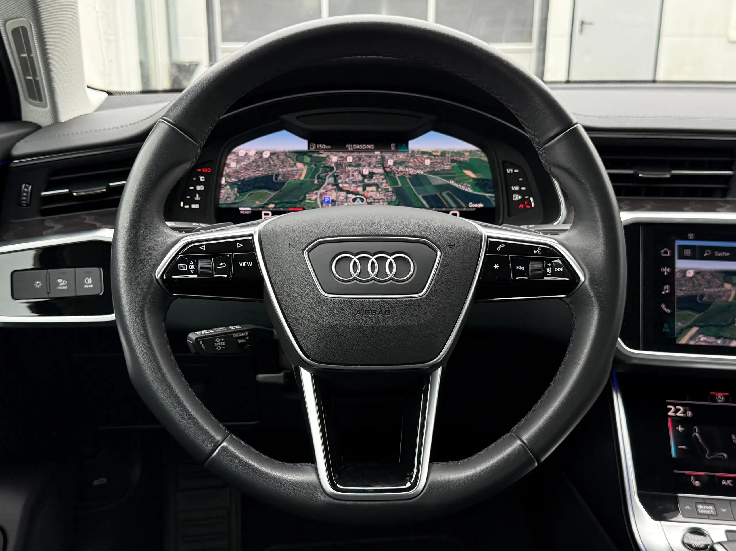 Audi - A6