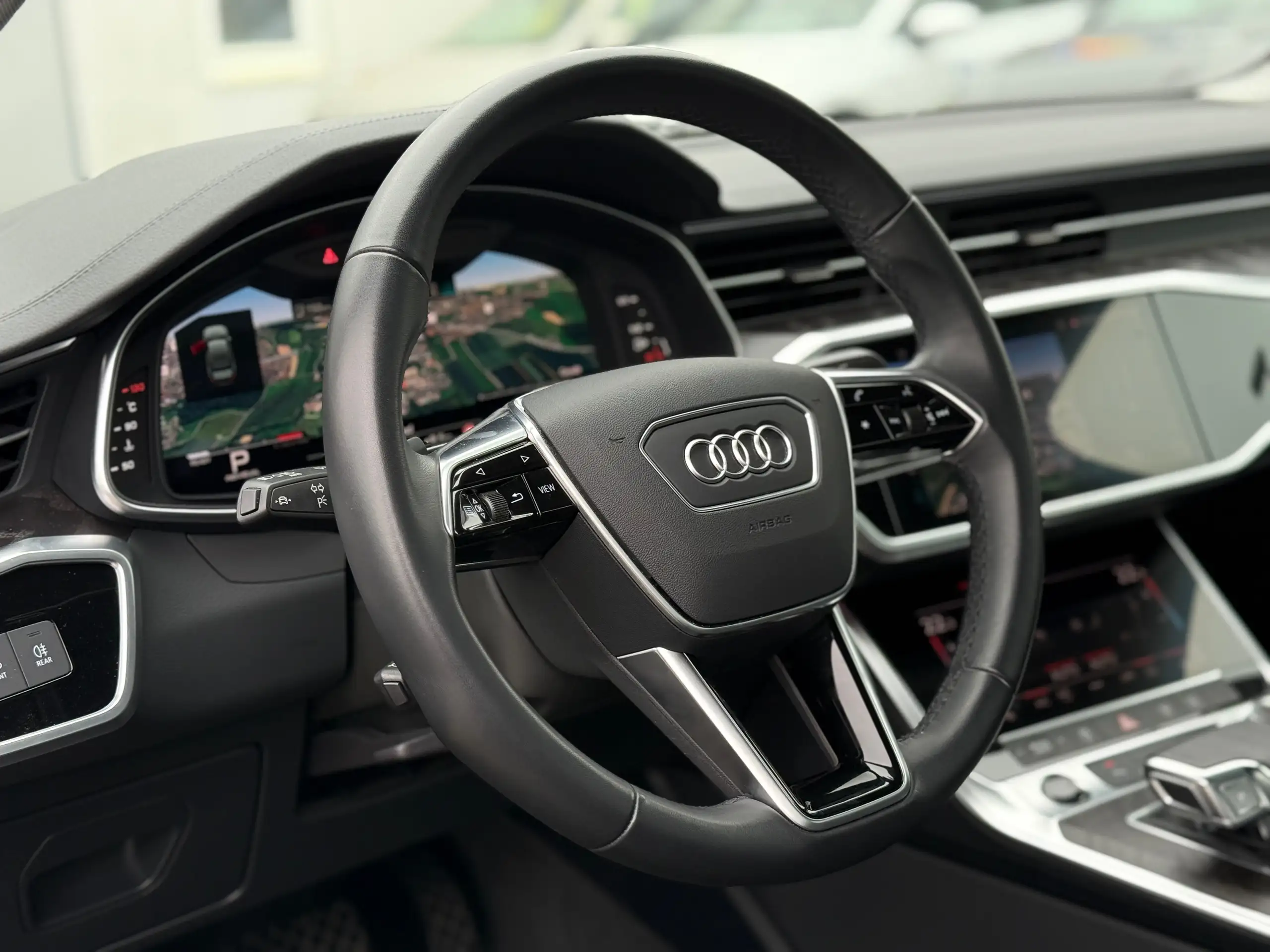 Audi - A6