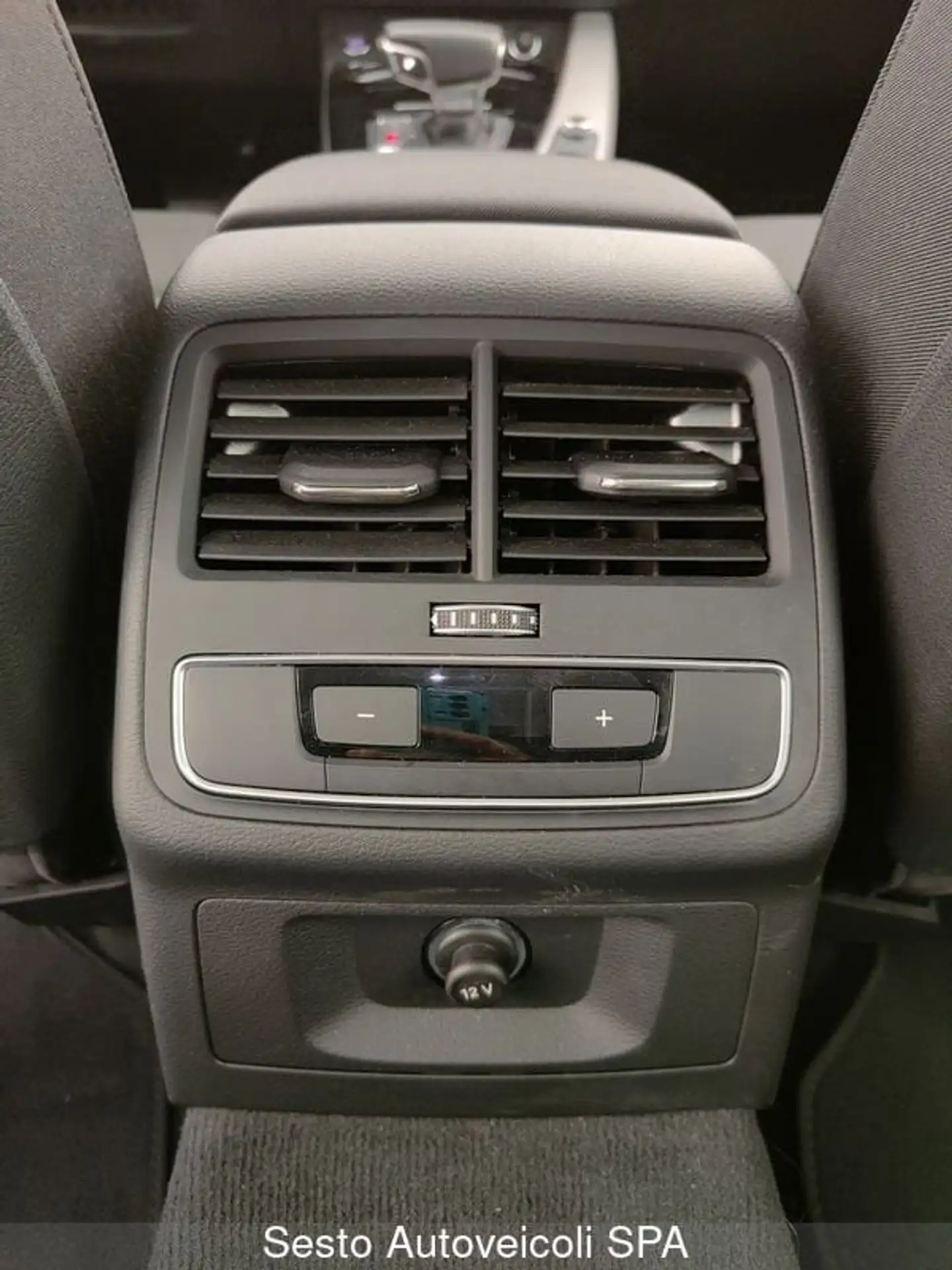 Audi - A4