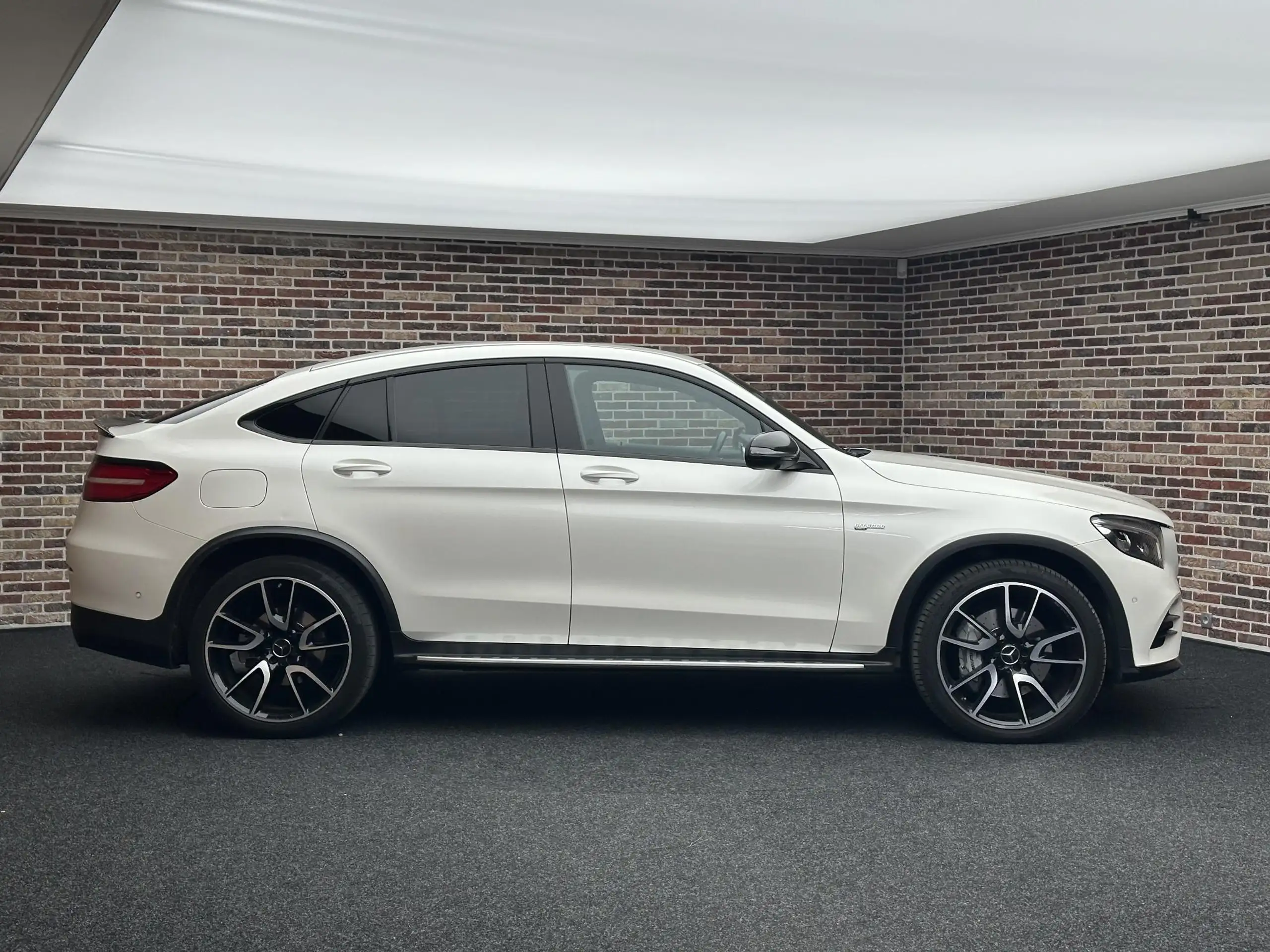 Mercedes-Benz - GLC 43 AMG