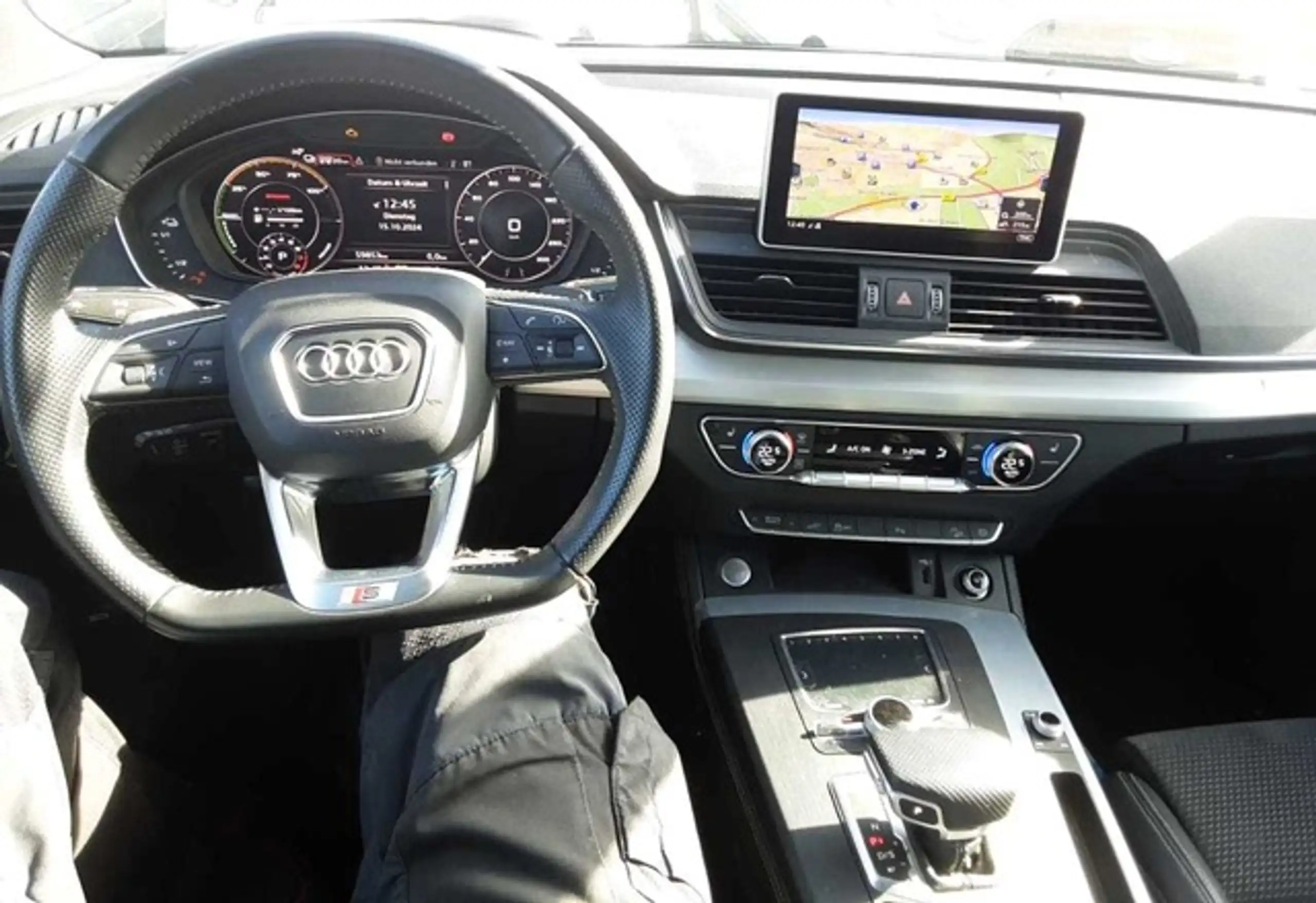 Audi - Q5