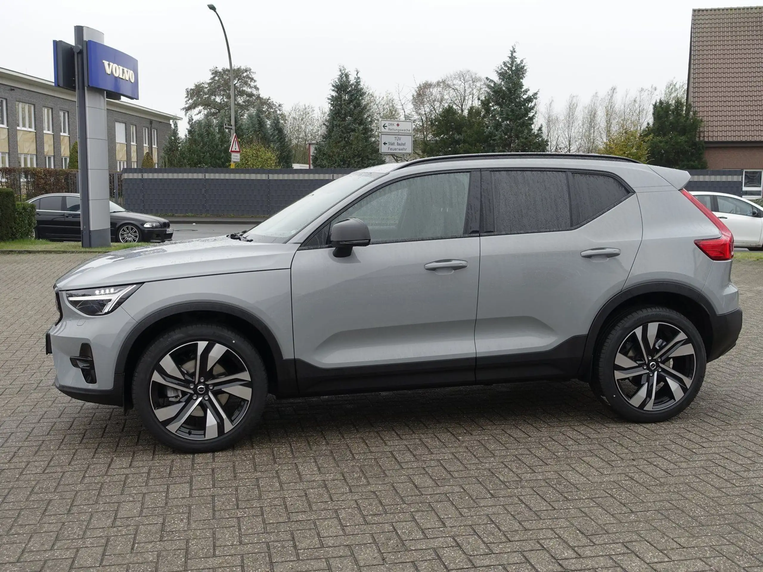 Volvo - XC40