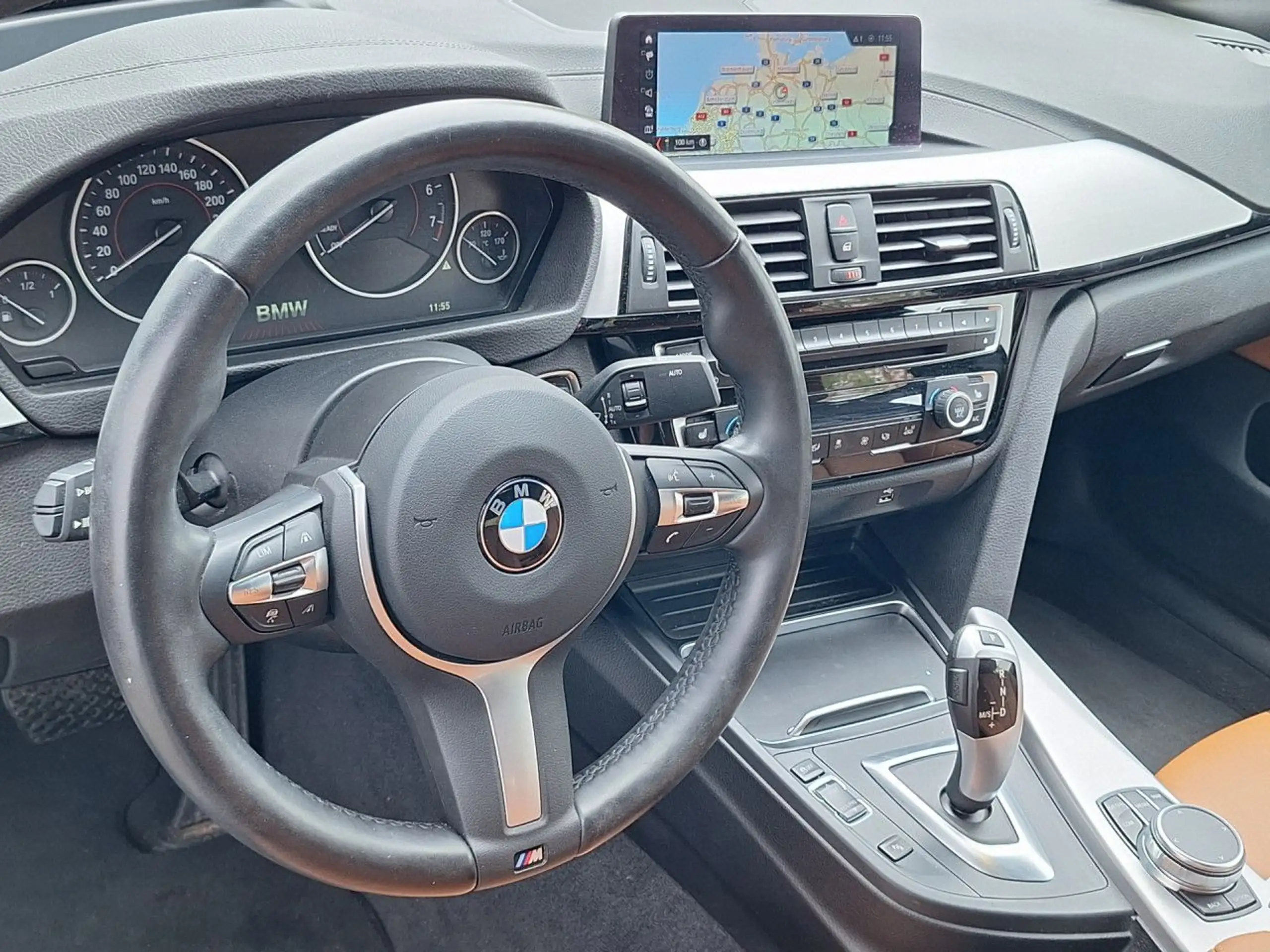 BMW - 440