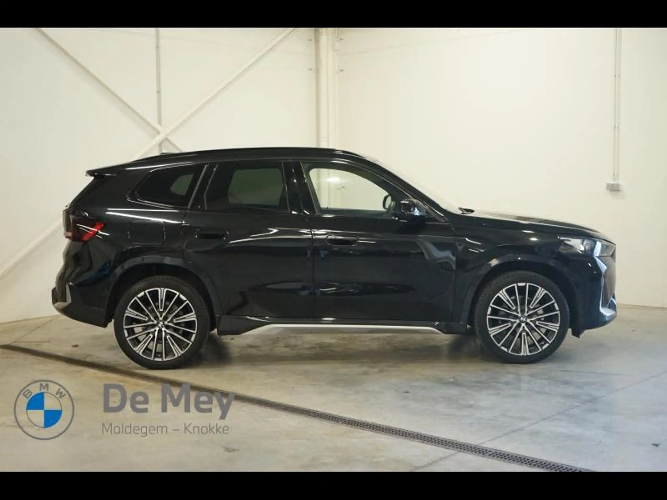 BMW - X1