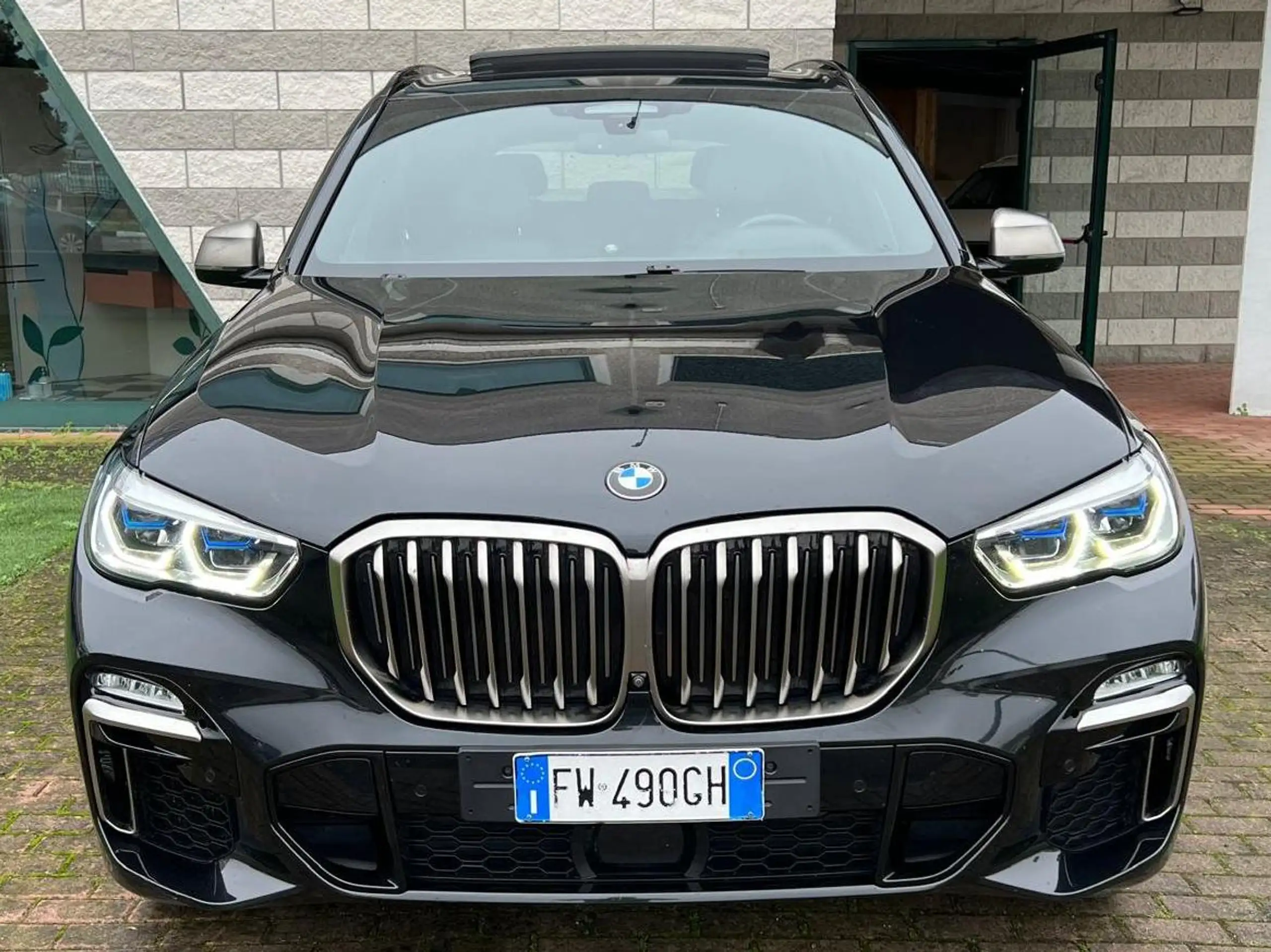 BMW - X5 M