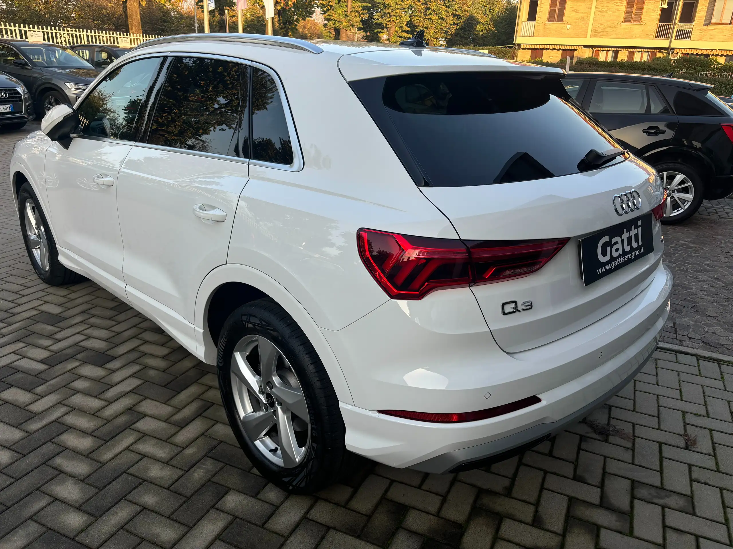 Audi - Q3