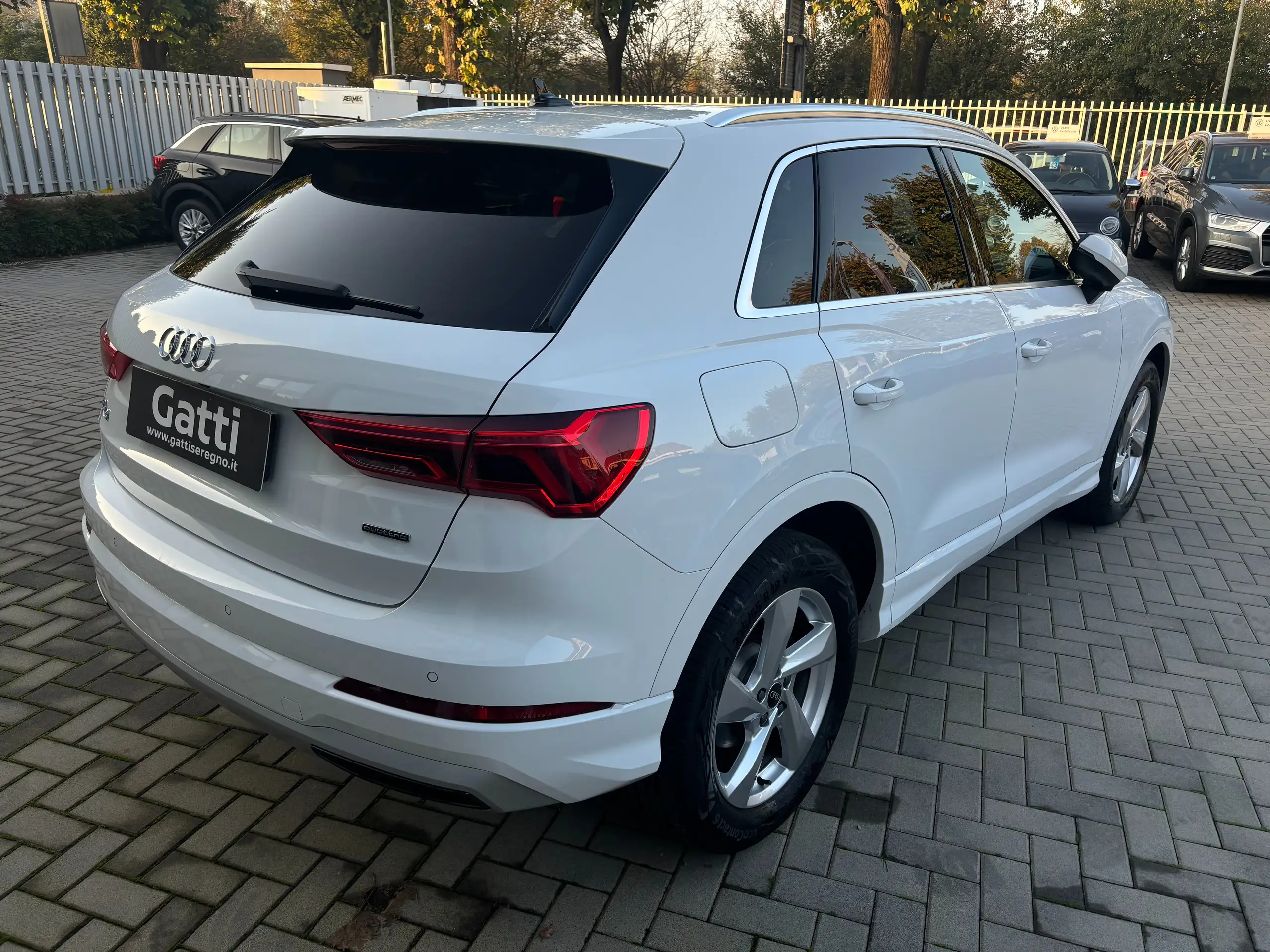 Audi - Q3