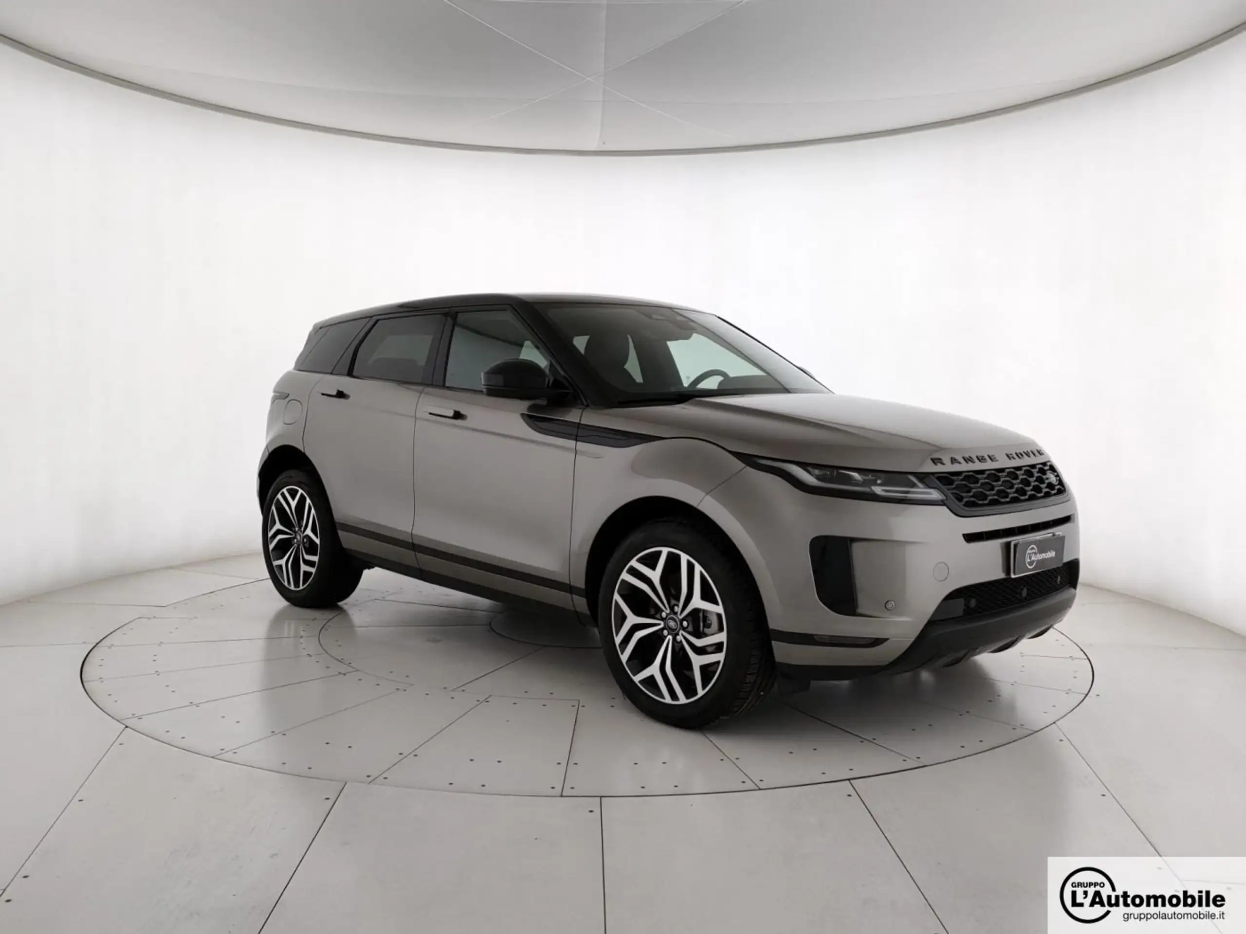 Land Rover - Range Rover Evoque