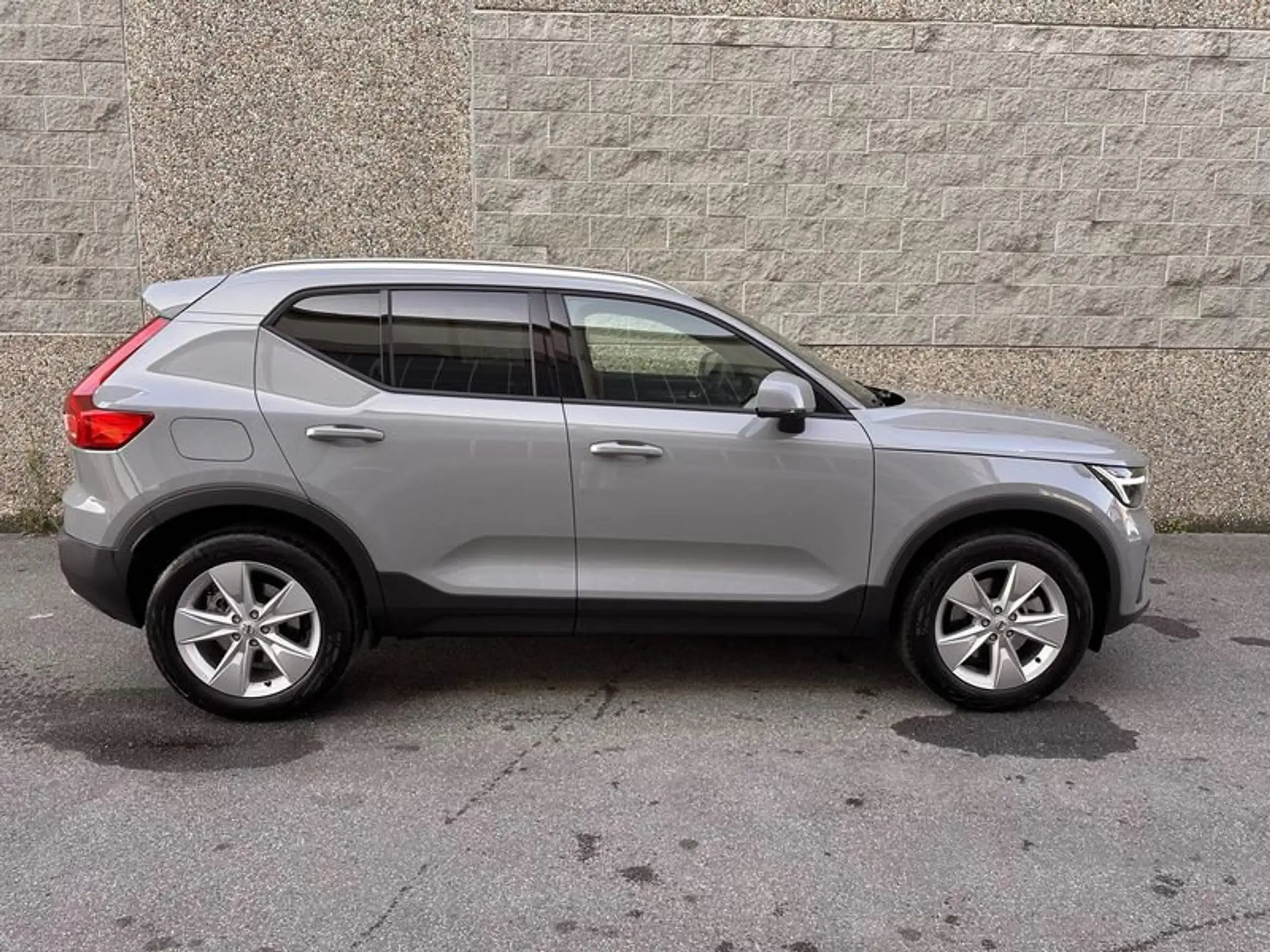 Volvo - XC40