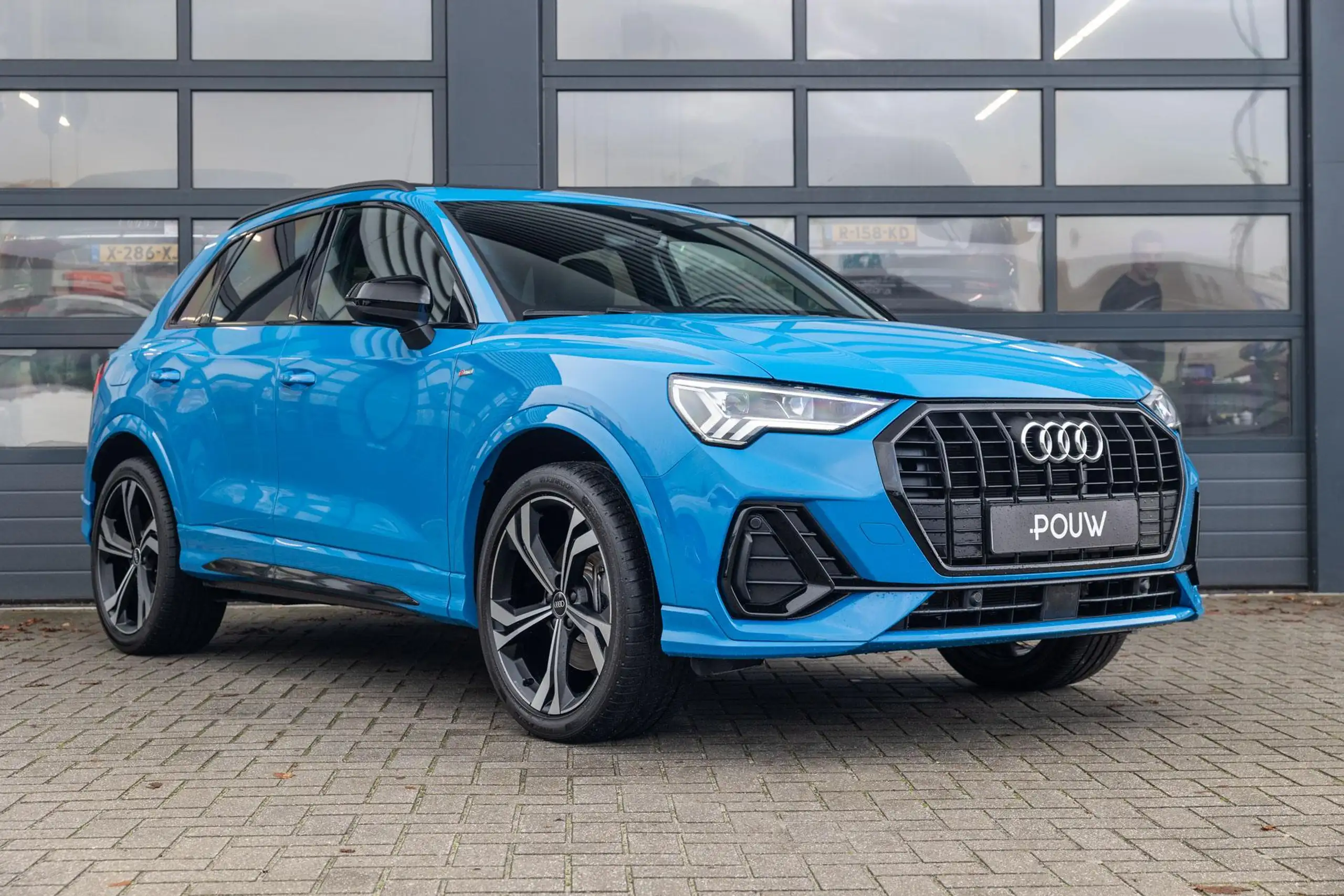 Audi - Q3