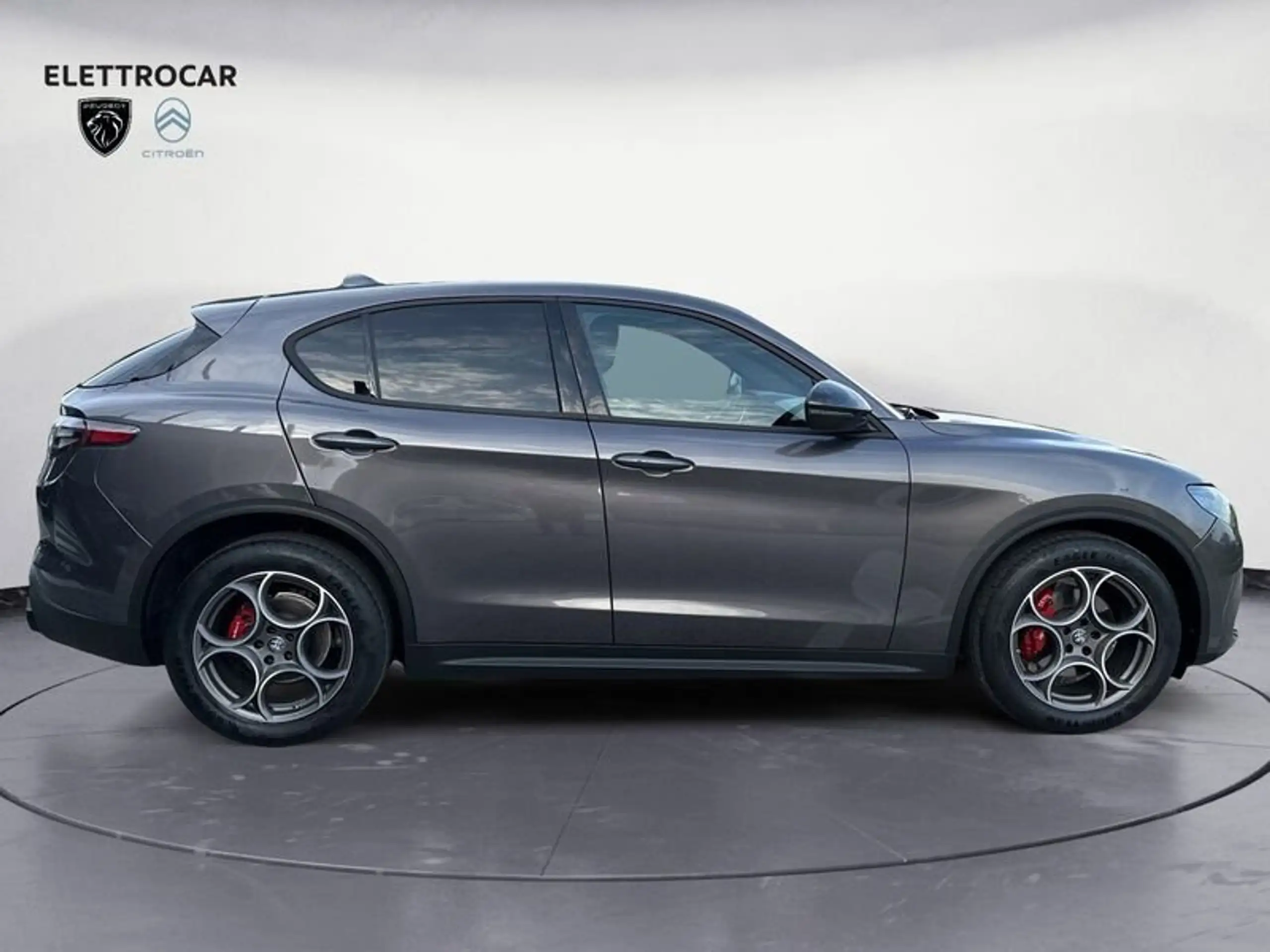 Alfa Romeo - Stelvio