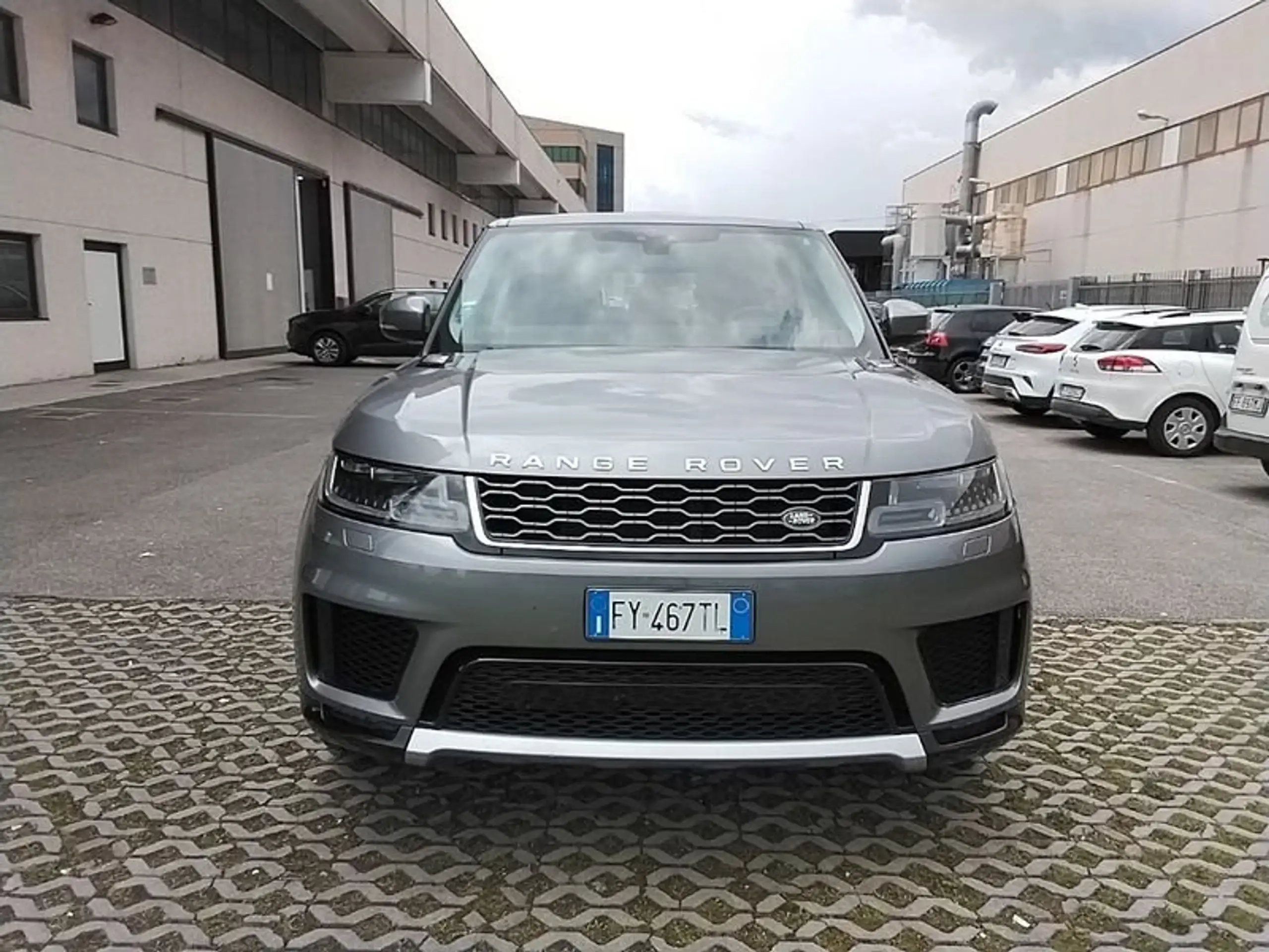 Land Rover - Range Rover Sport