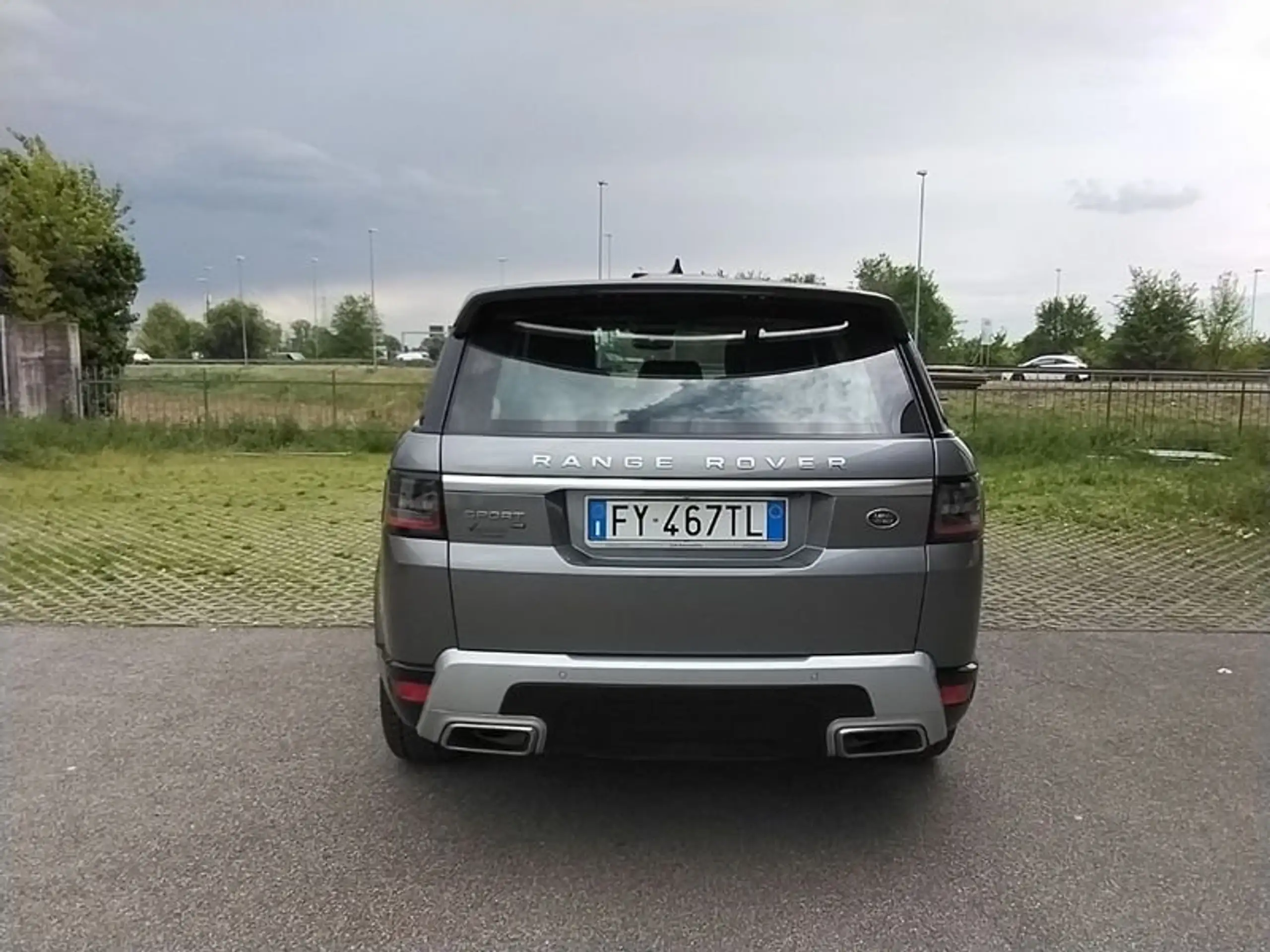 Land Rover - Range Rover Sport