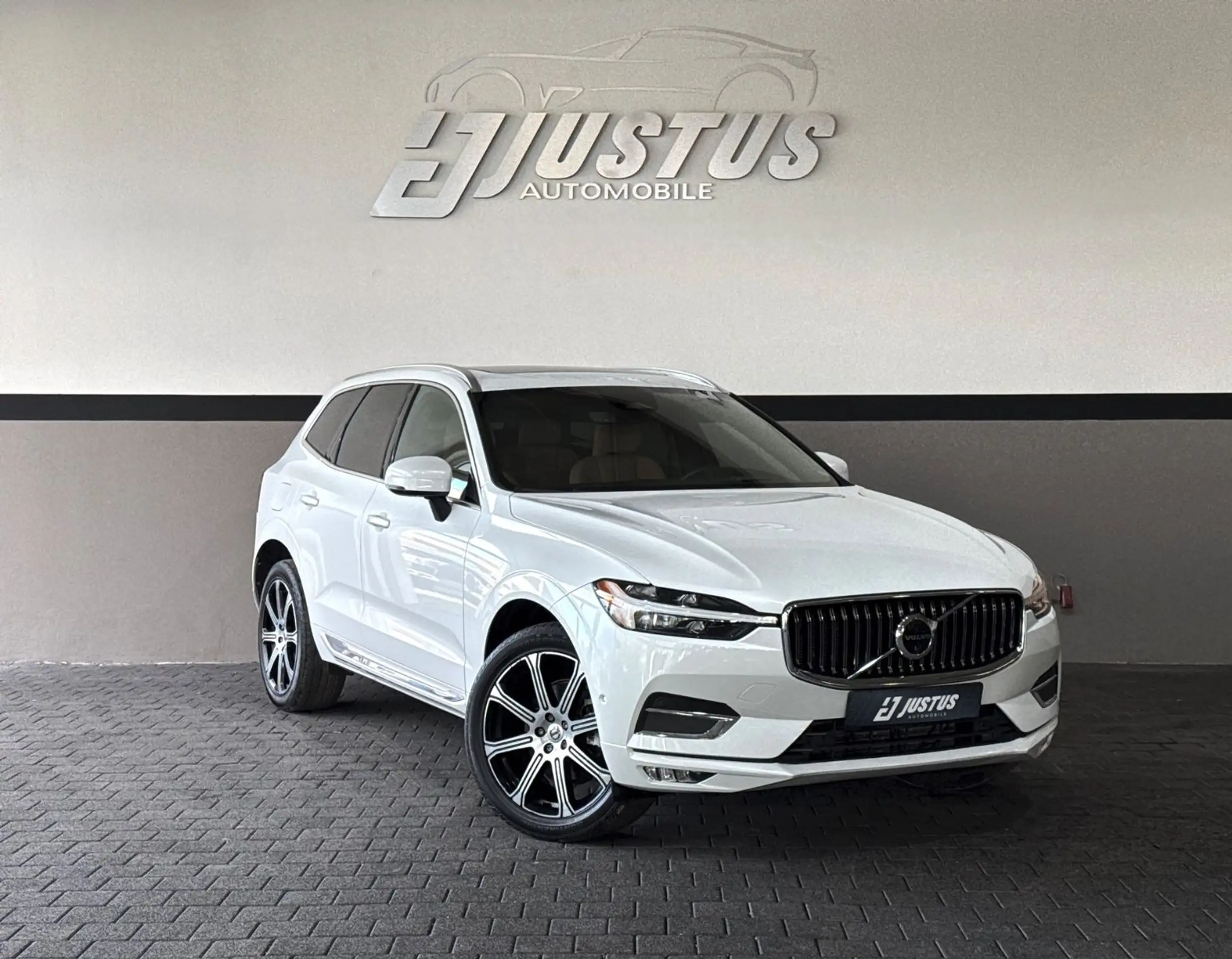 Volvo - XC60