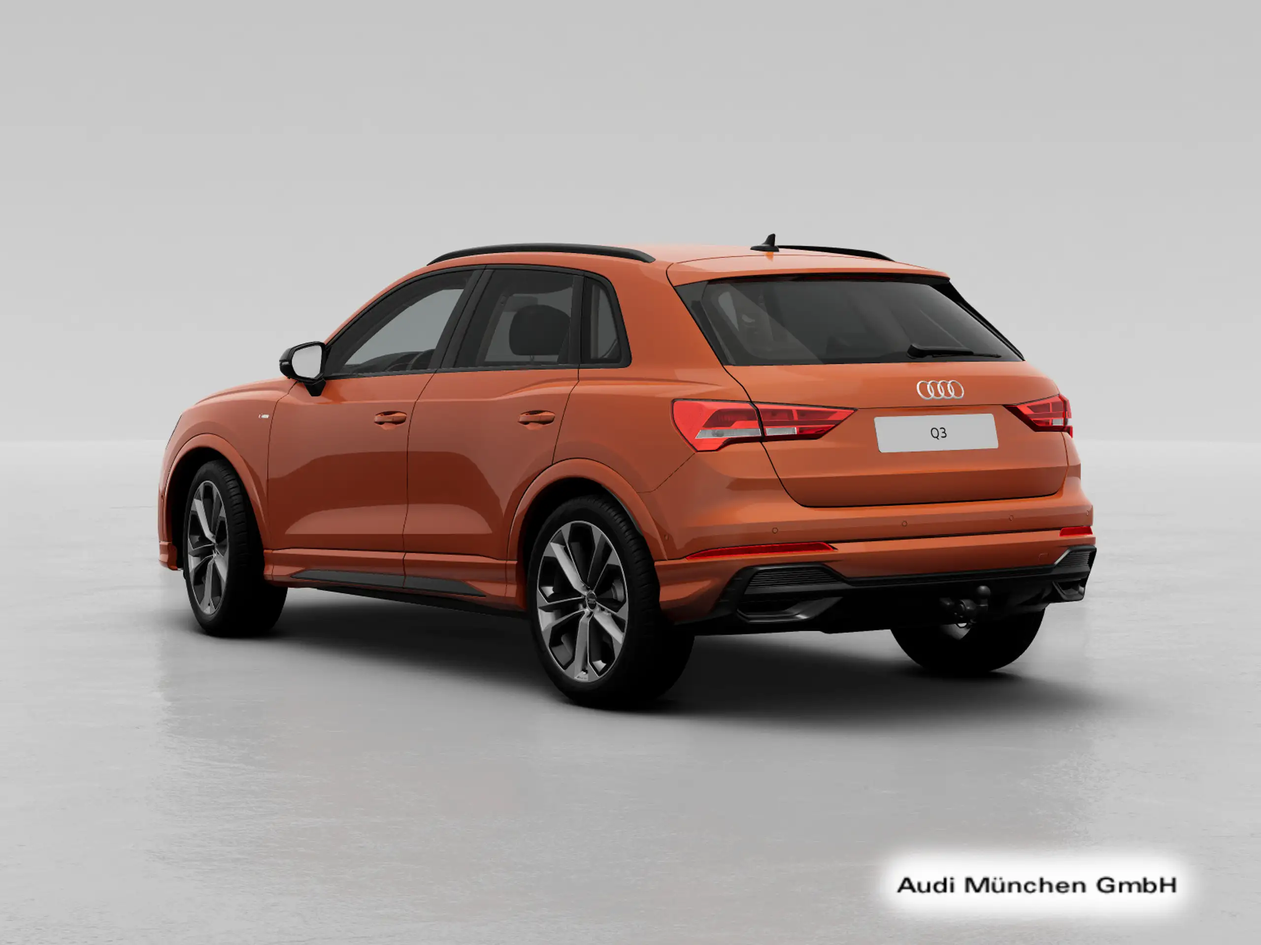 Audi - Q3