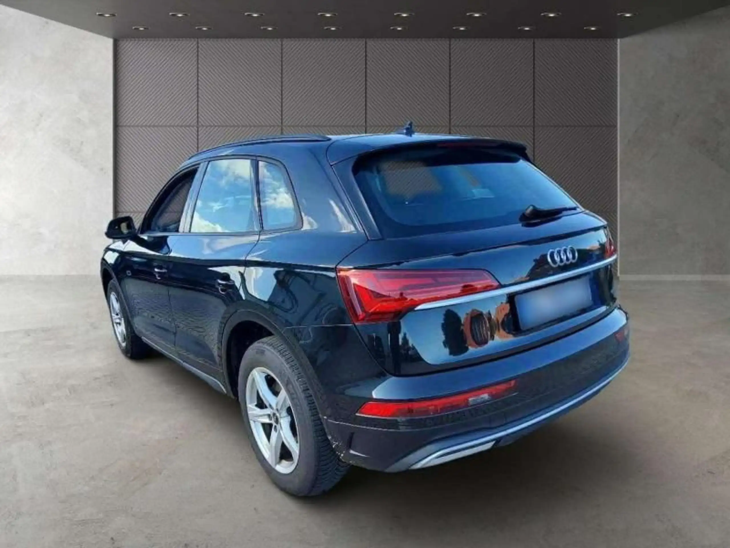 Audi - Q5