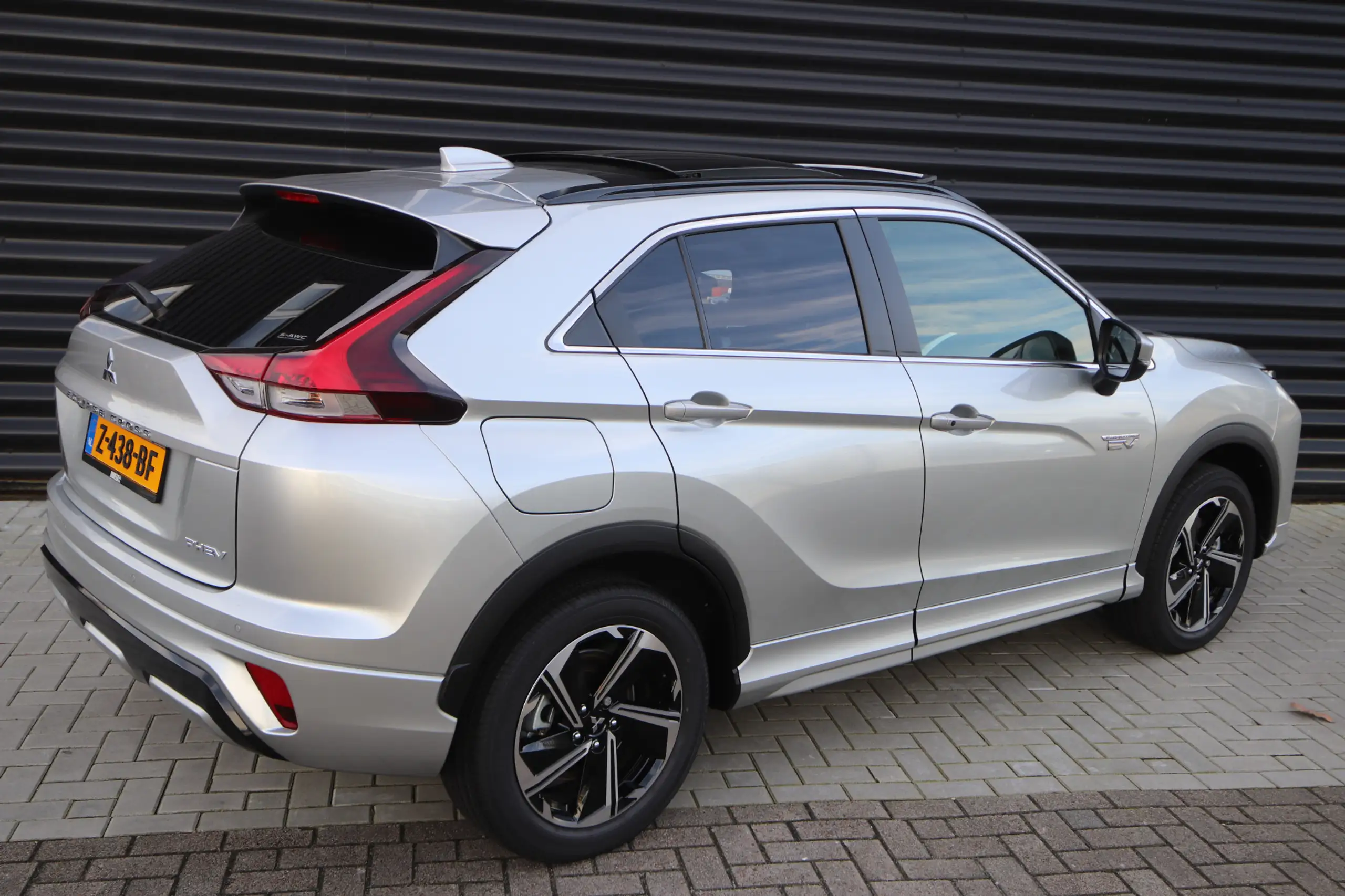 Mitsubishi - Eclipse Cross