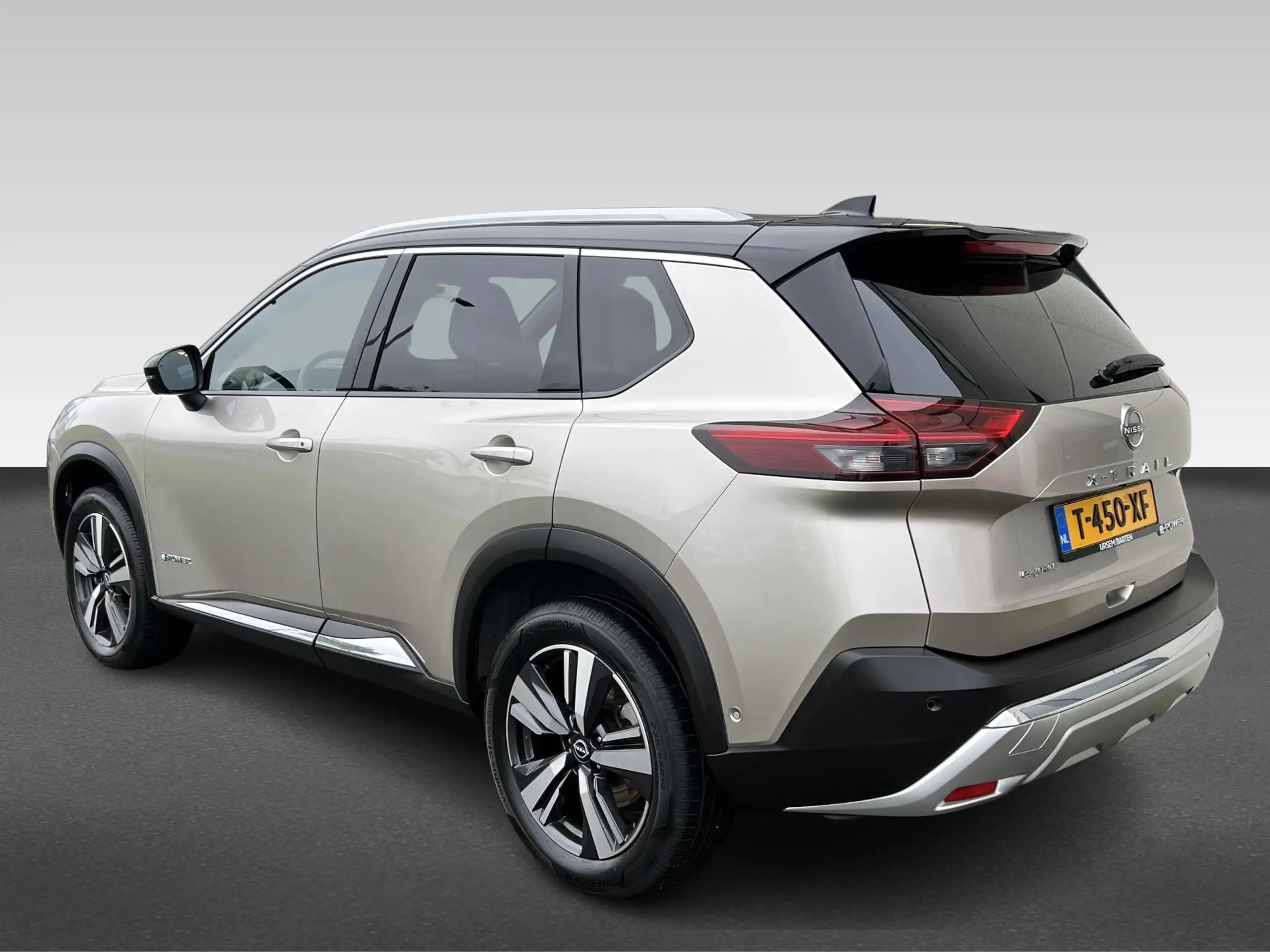 Nissan - X-Trail