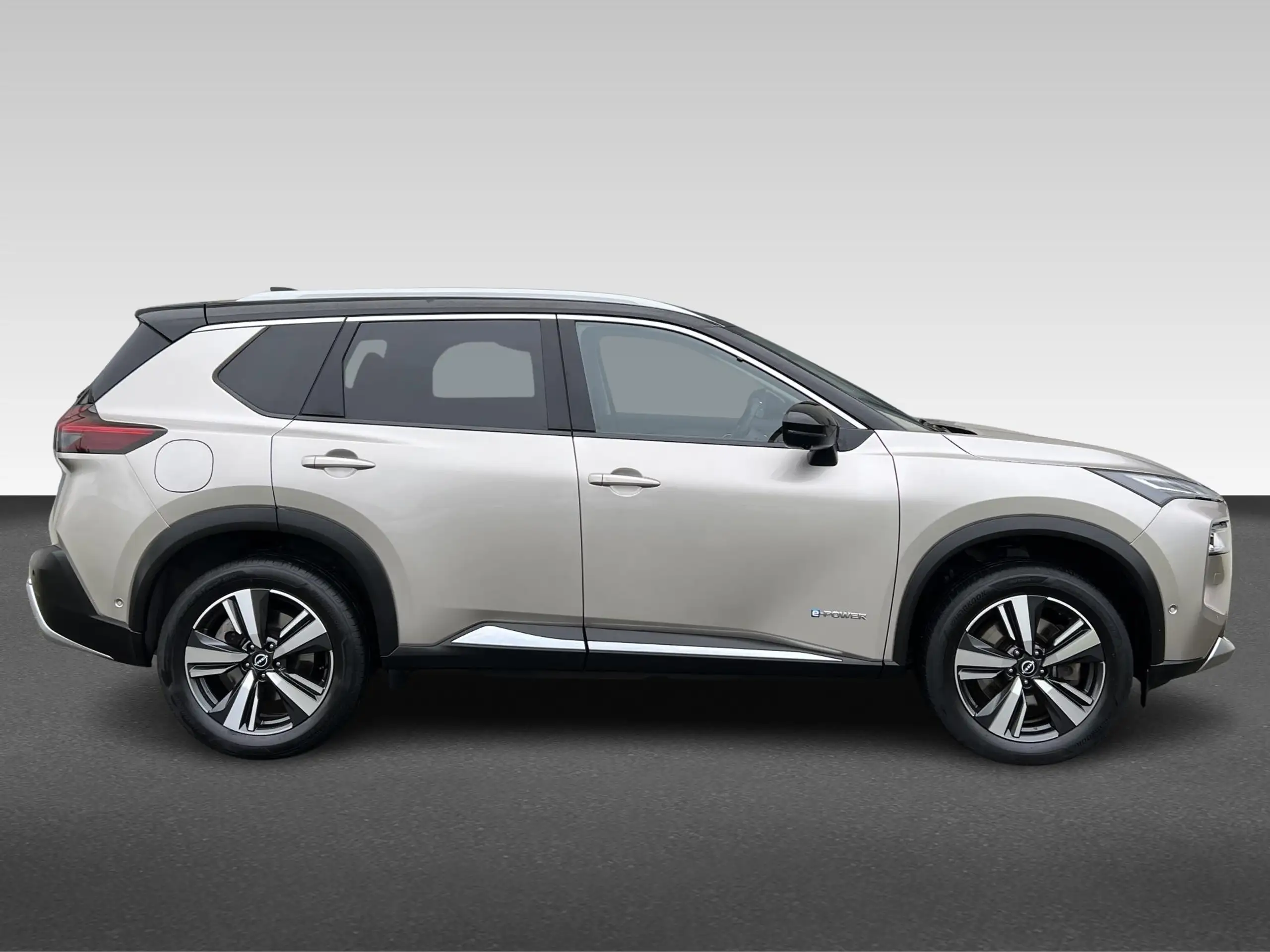 Nissan - X-Trail