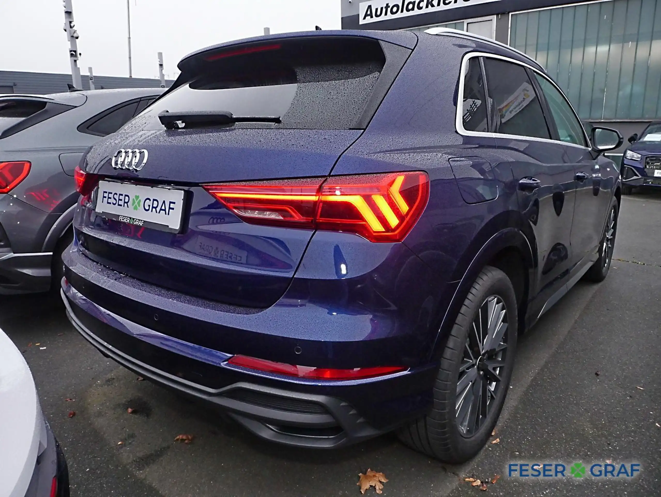 Audi - Q3