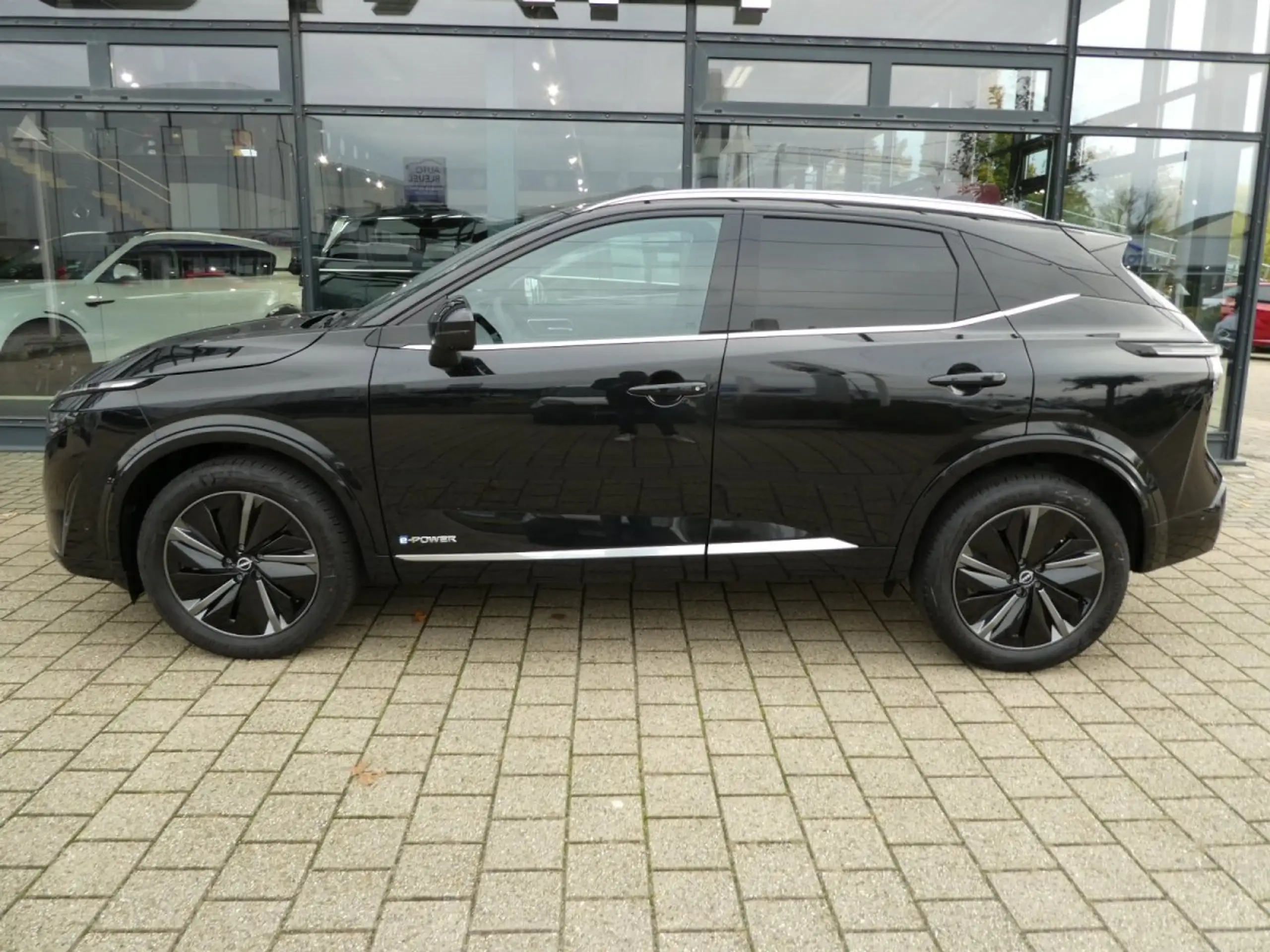 Nissan - Qashqai