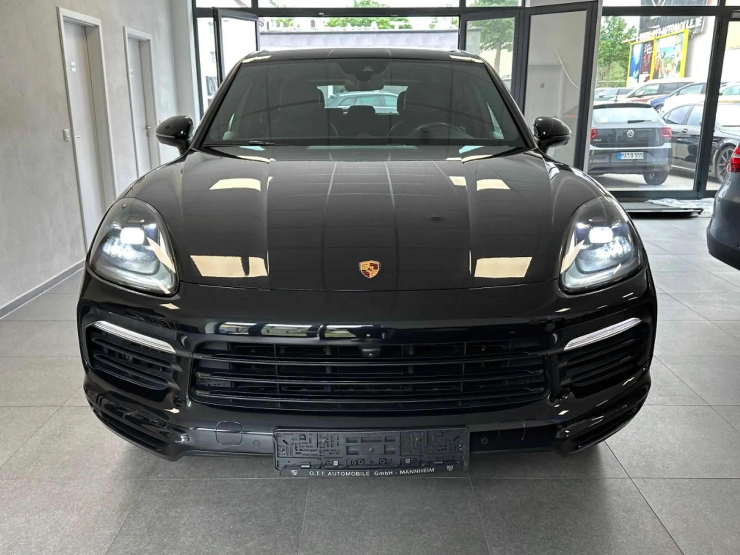 Porsche - Cayenne