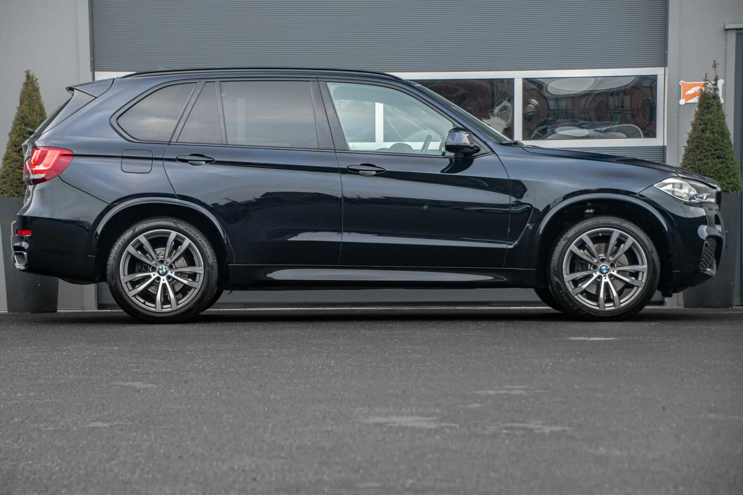 BMW - X5