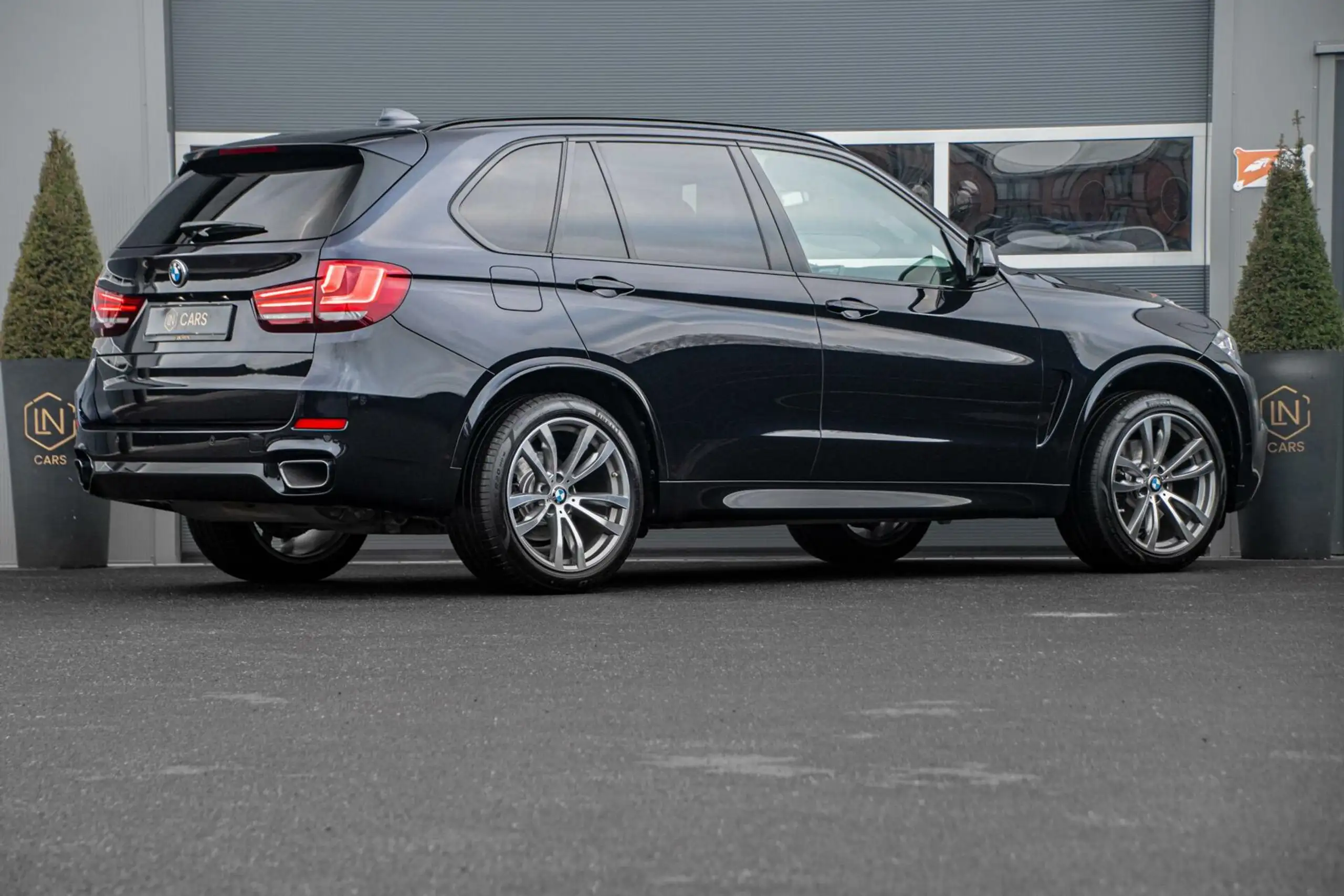 BMW - X5