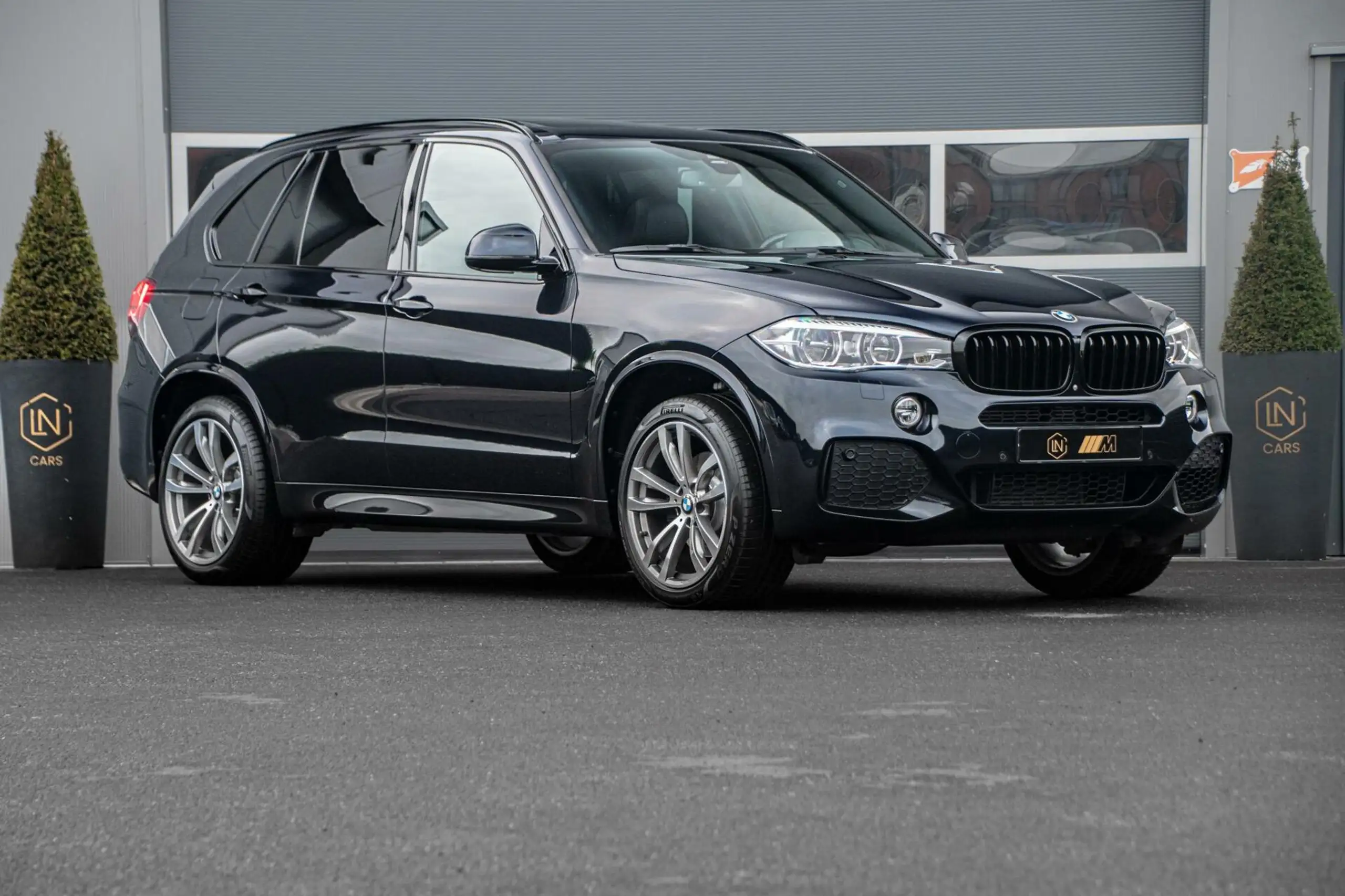 BMW - X5