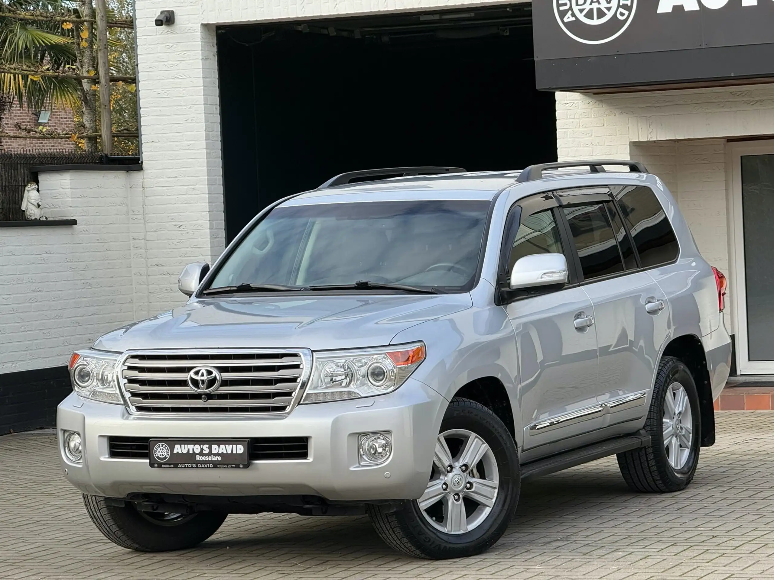 Toyota - Land Cruiser