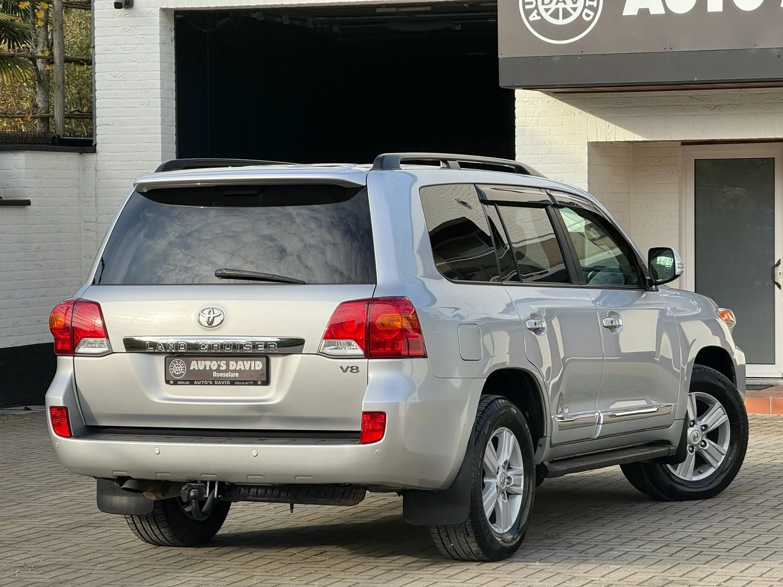 Toyota - Land Cruiser