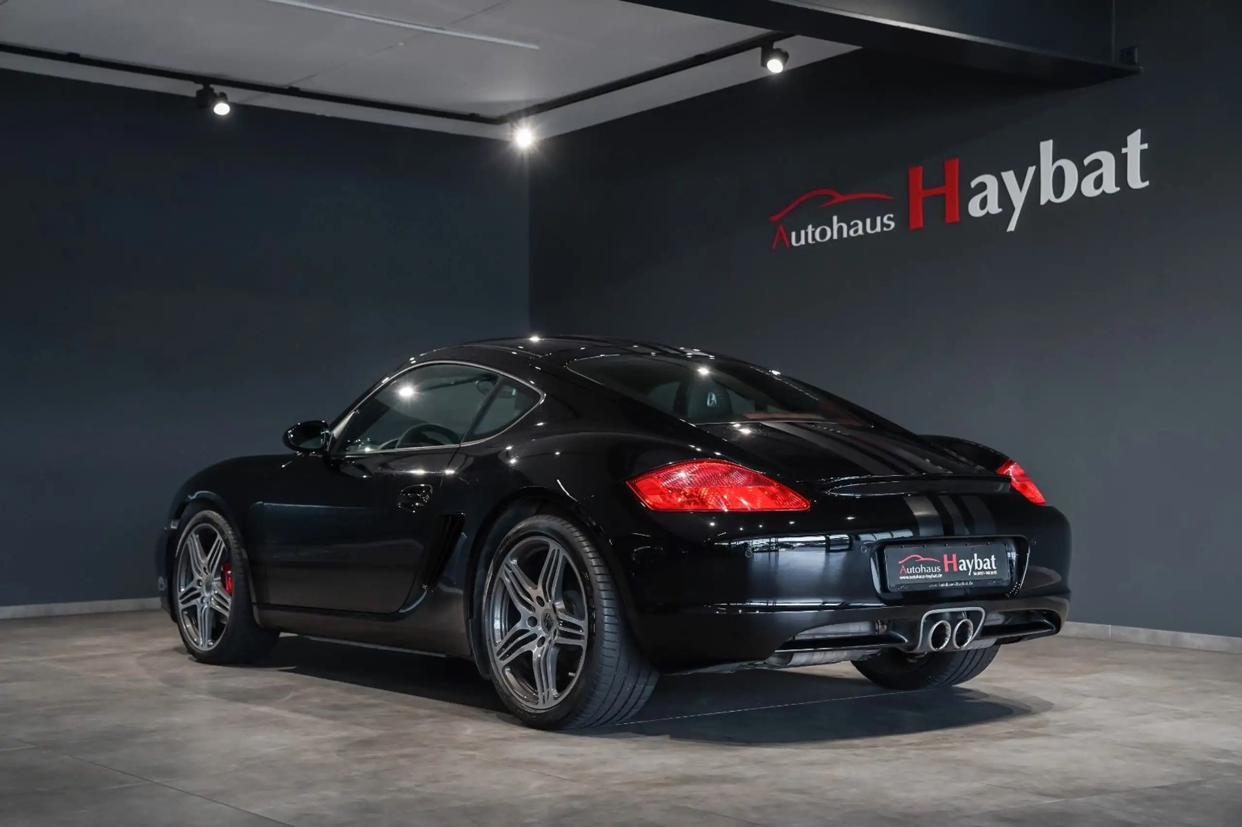 Porsche - Cayman