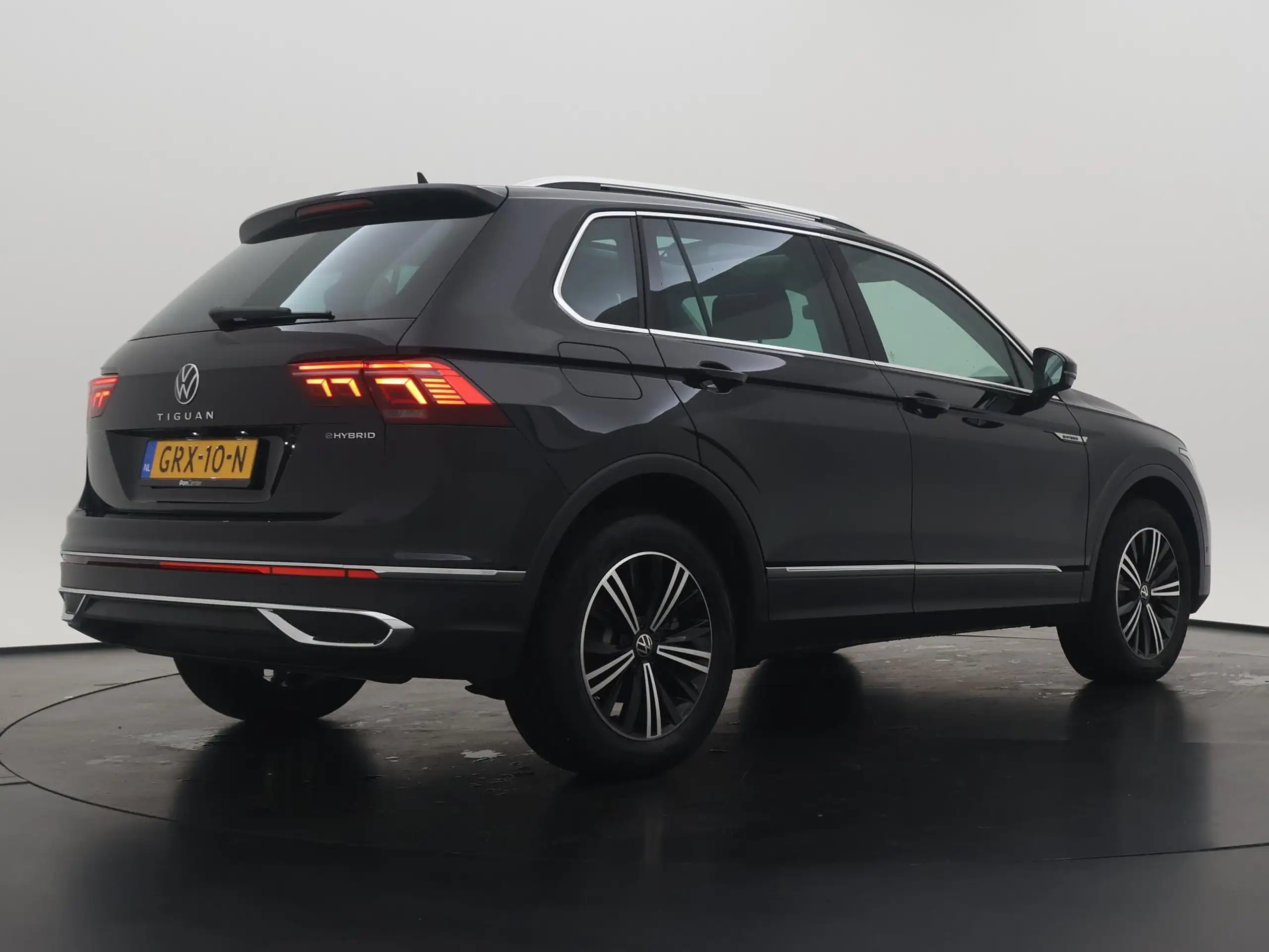 Volkswagen - Tiguan