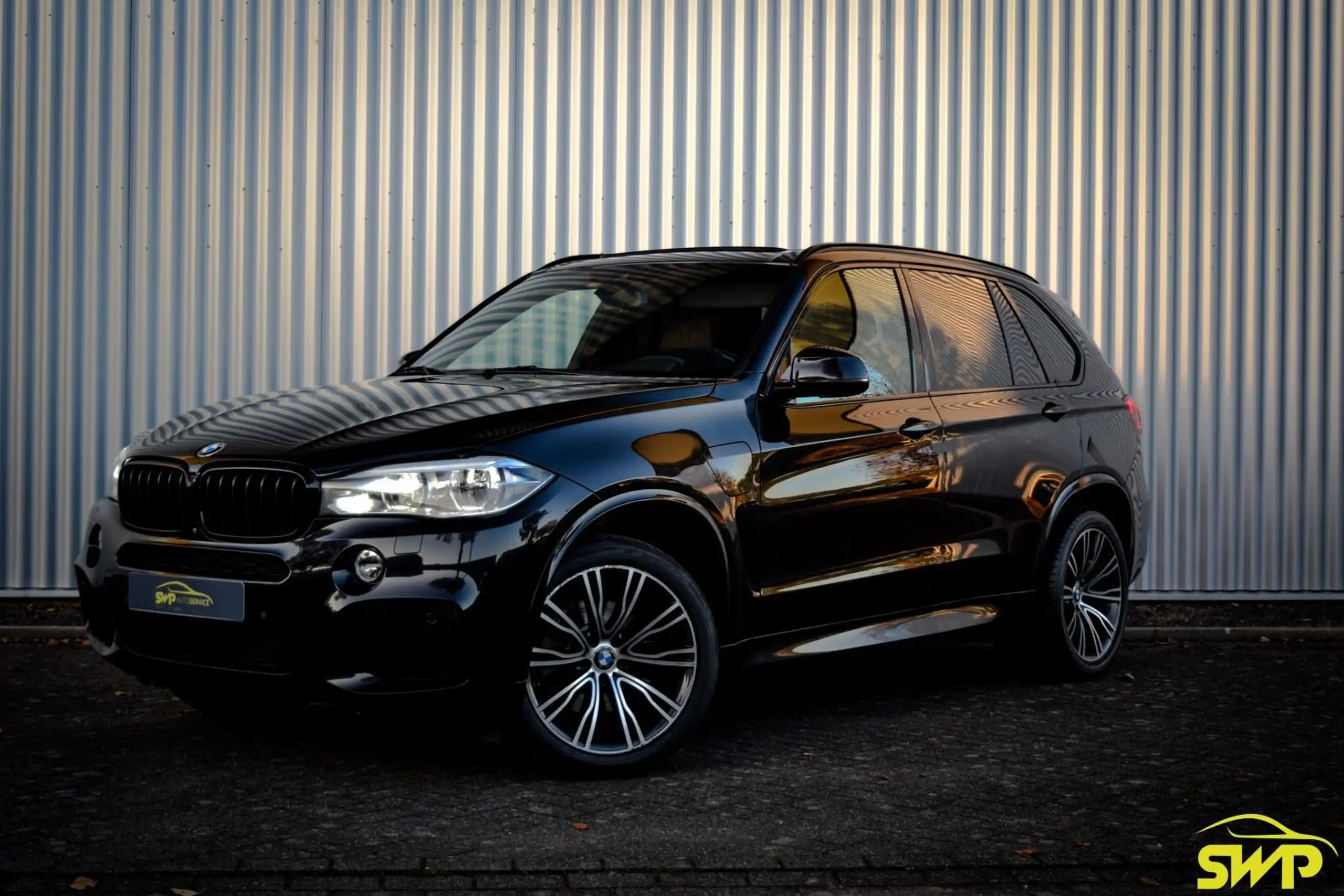 BMW - X5