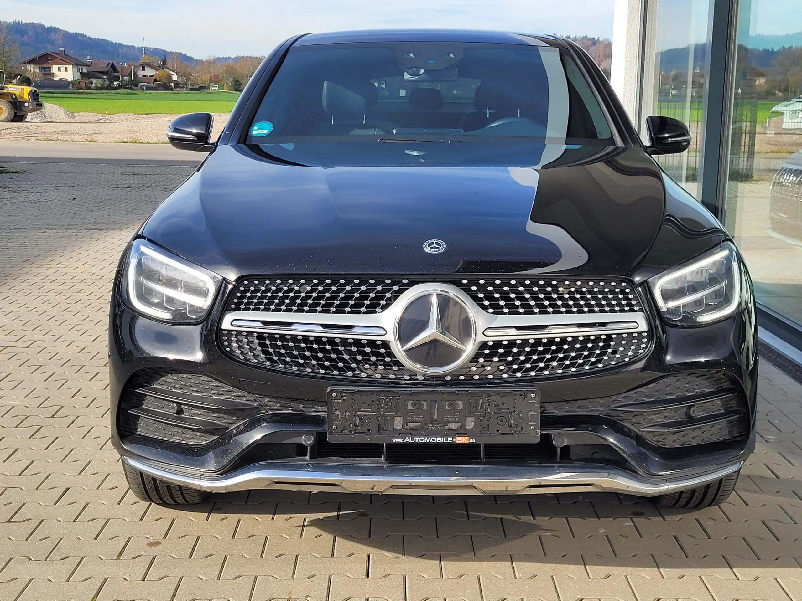 Mercedes-Benz - GLC 220