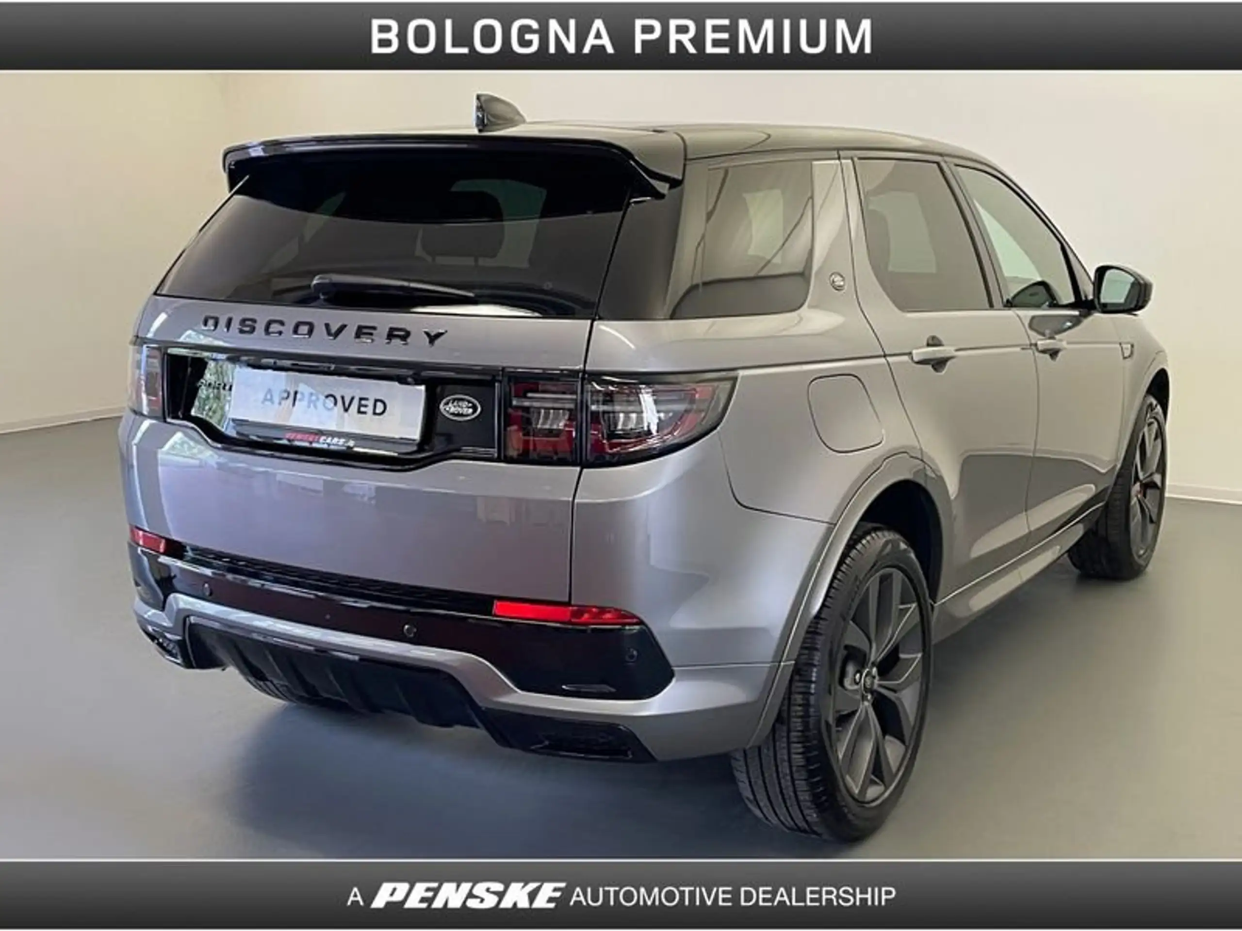 Land Rover - Discovery Sport